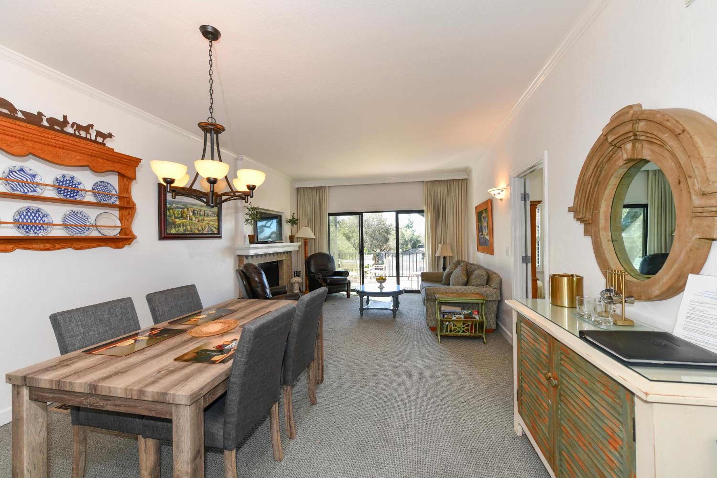 Spacious 2BR condo with pool, fireplace,at Silverado Country Club view 5