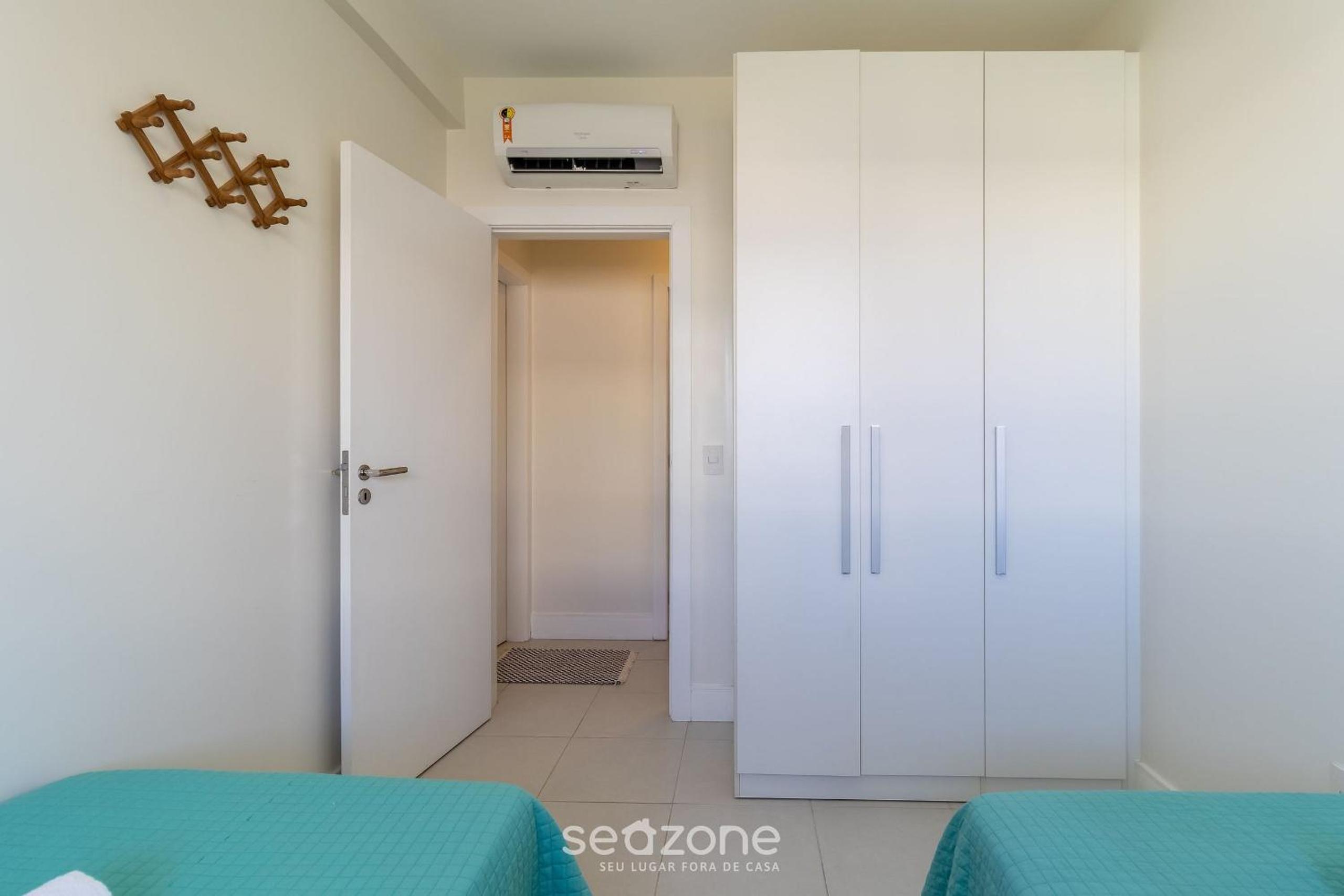 Apt w swimming pool 400m fr Campeche Beach RAP308