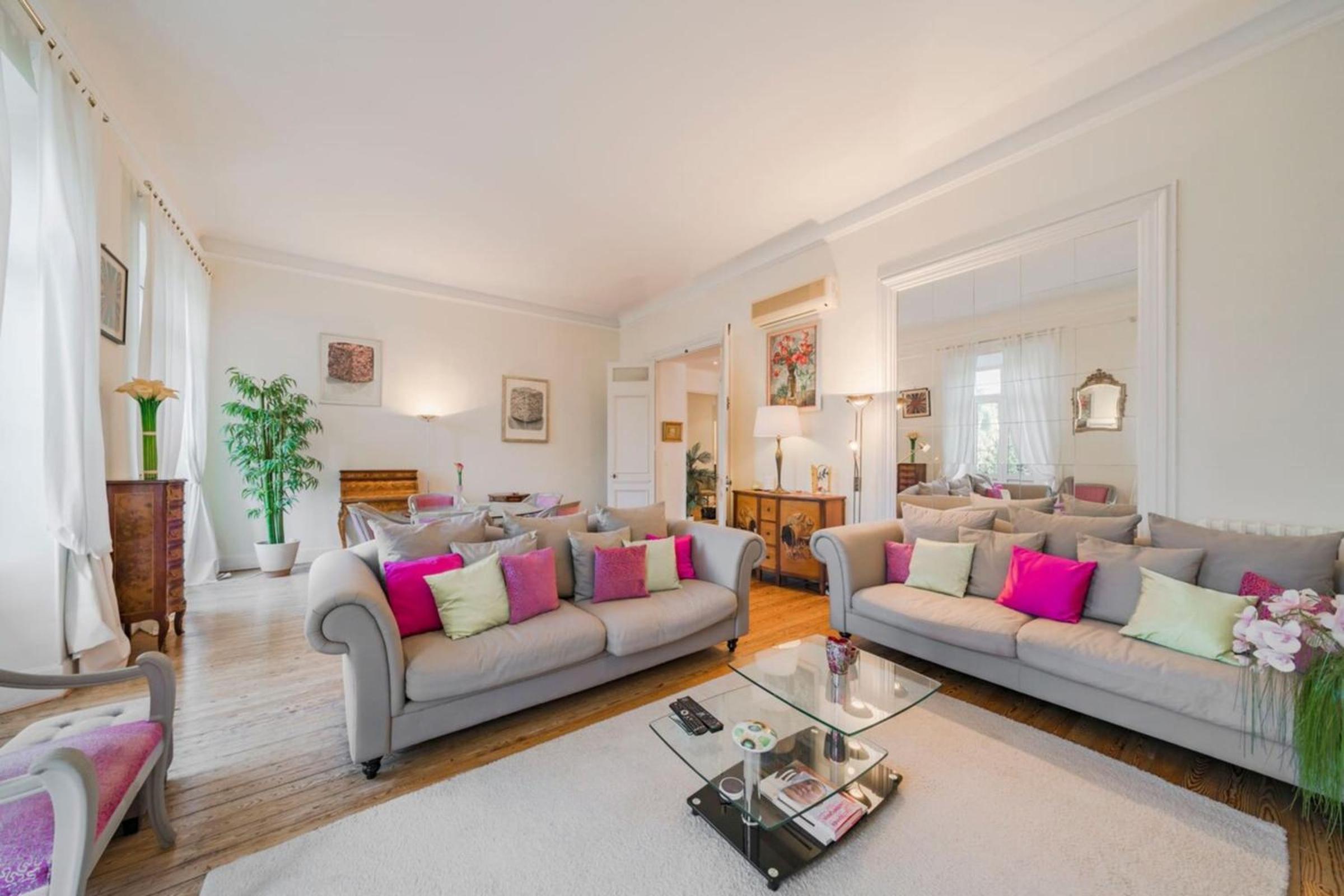 Wdf bourgeois 2 bedrooms heart of Cannes!! photo 2