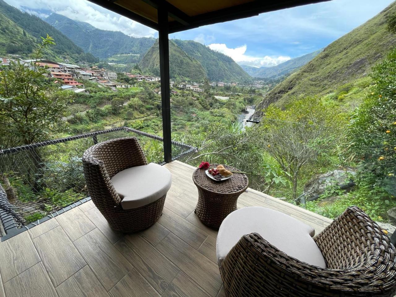 BAÑOS GLAMPING LEONORÈ