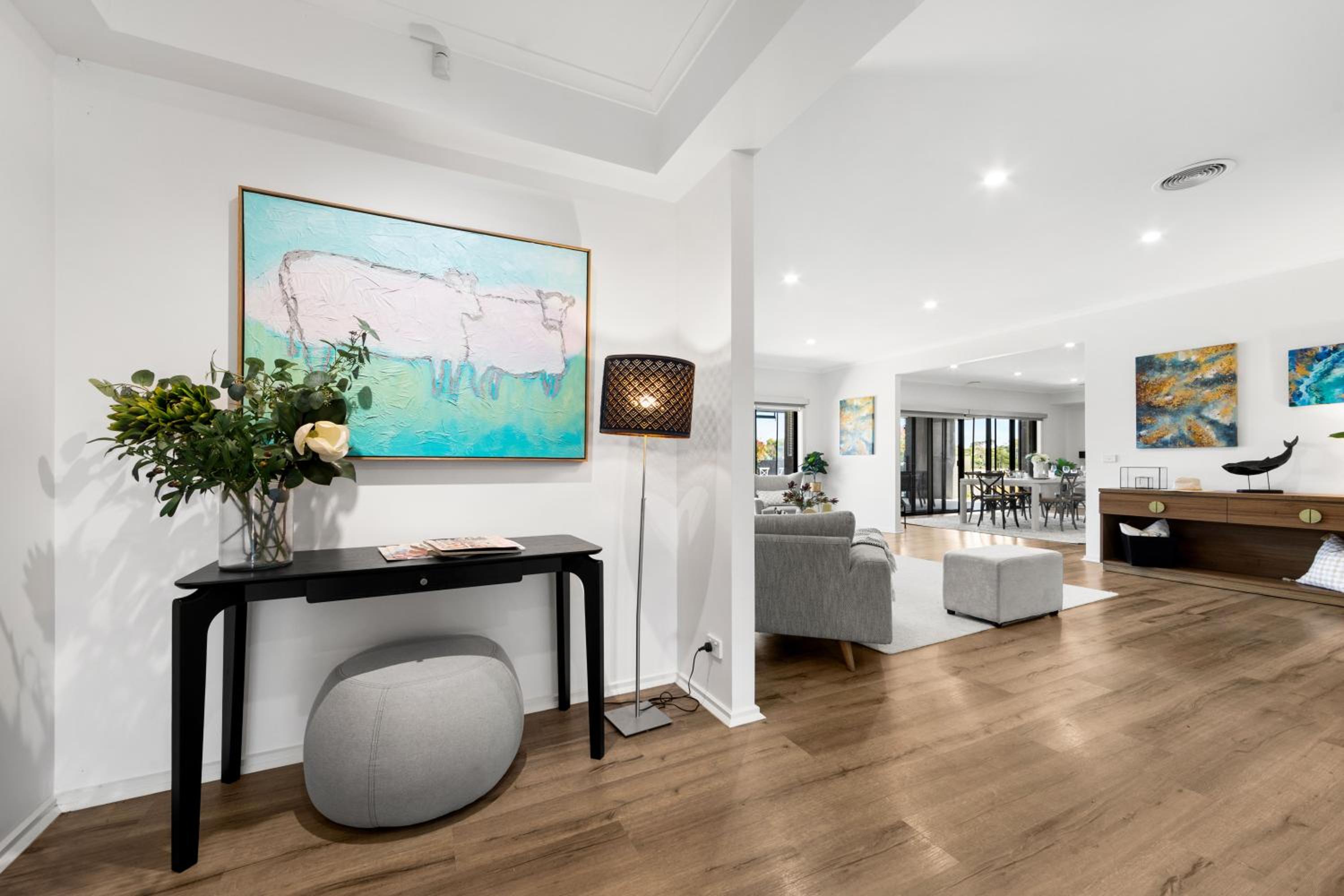 10BR Great Ocean farmstay for 20 people