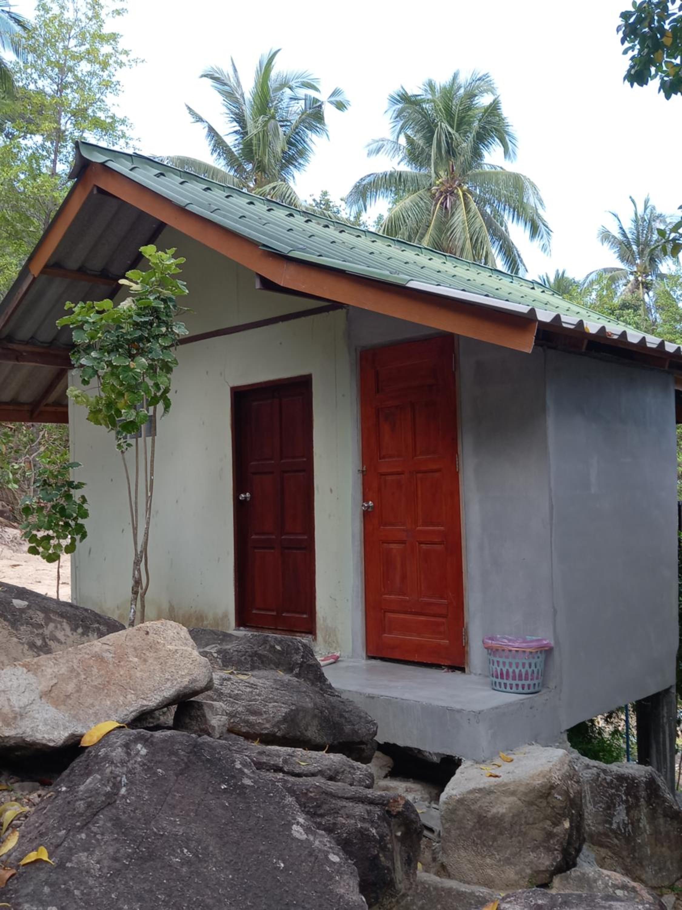 Easy Life Bungalows