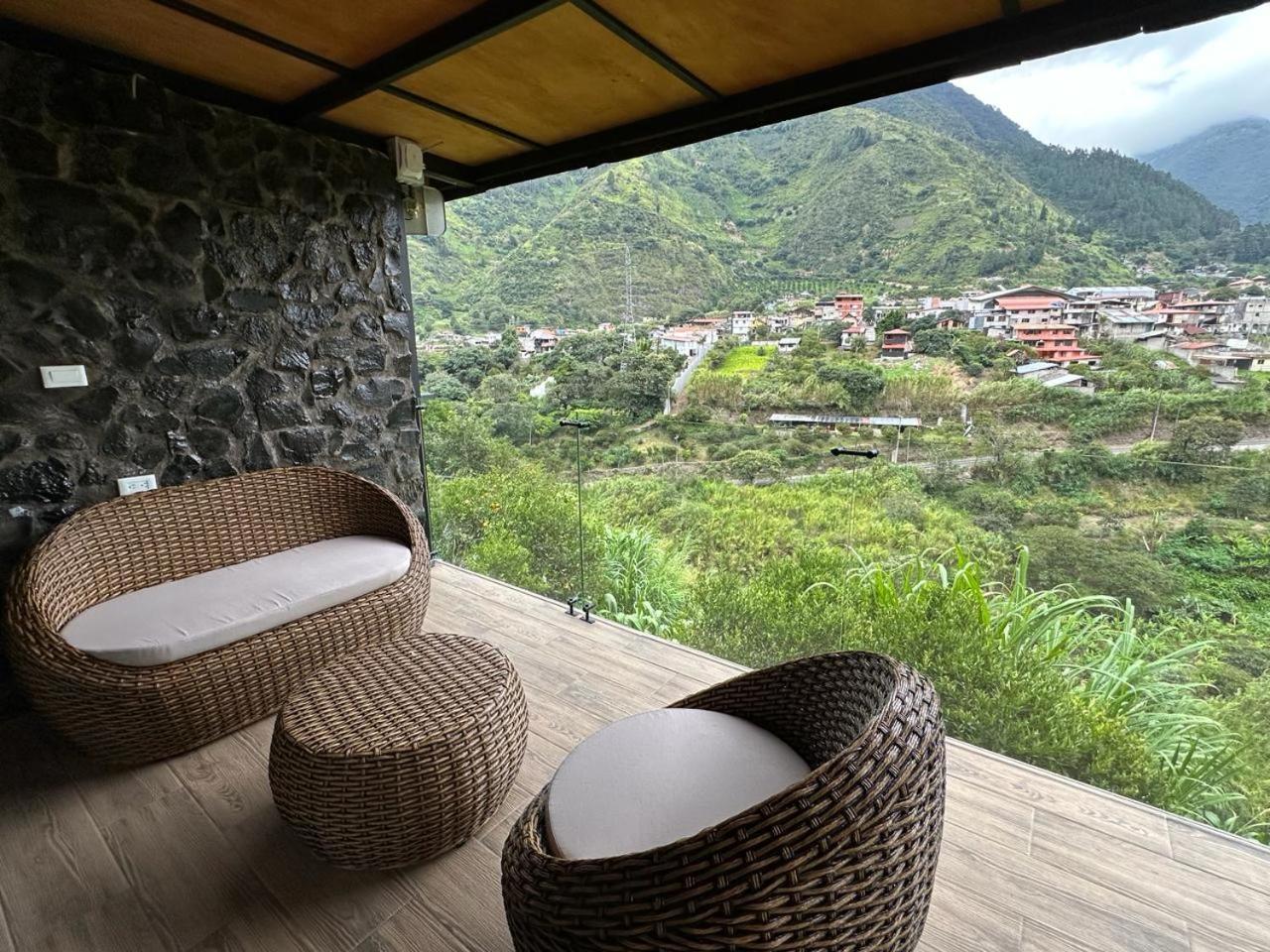 BAÑOS GLAMPING LEONORÈ