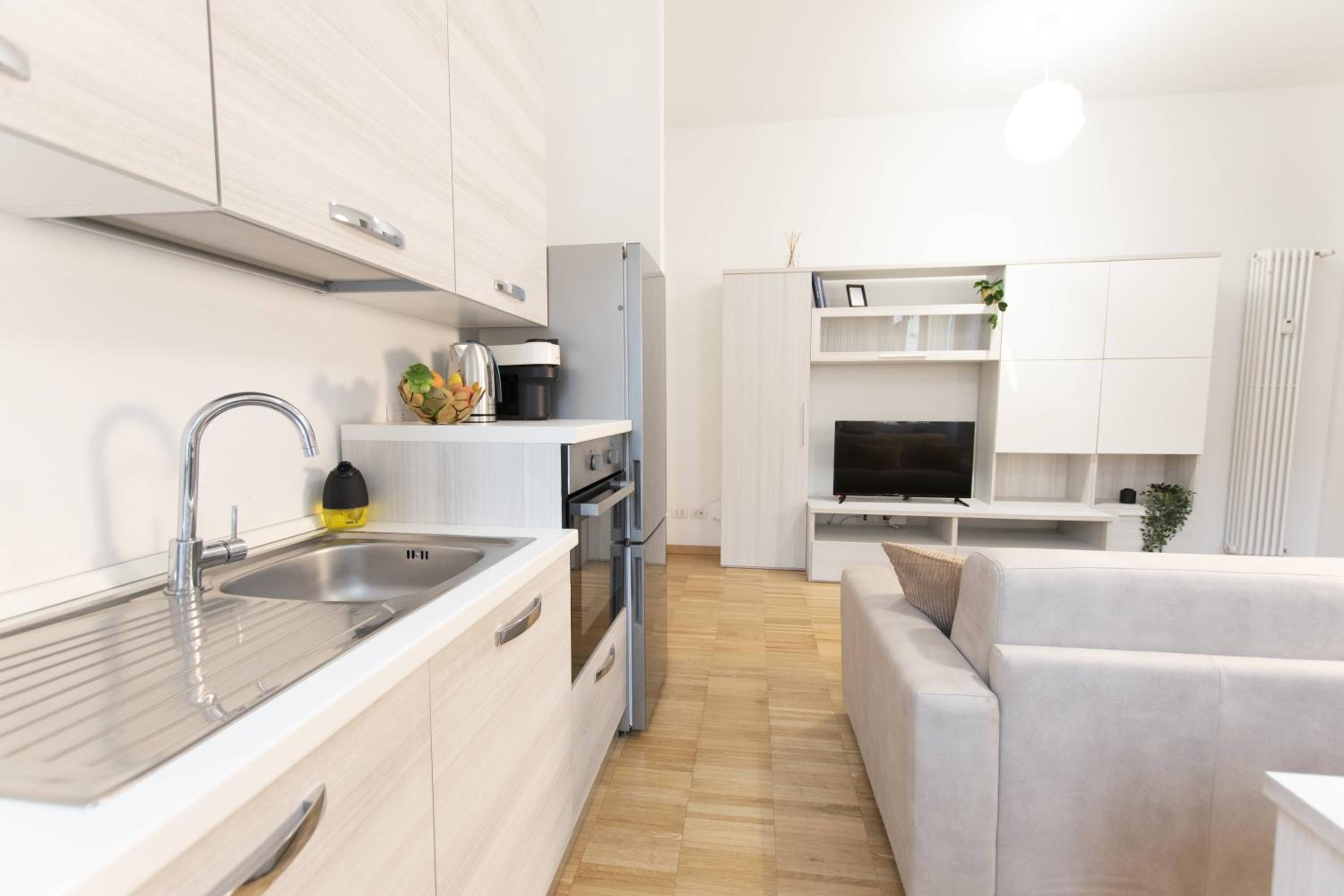 We Home - Premuda Boutique, Milano