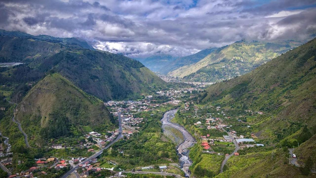 BAÑOS GLAMPING LEONORÈ