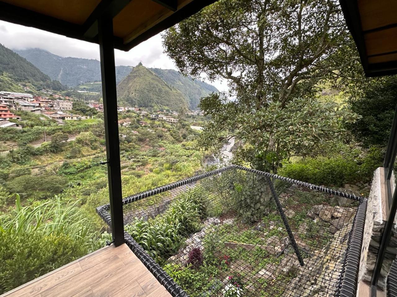 BAÑOS GLAMPING LEONORÈ
