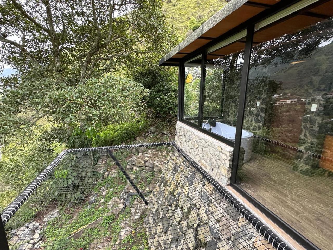 BAÑOS GLAMPING LEONORÈ