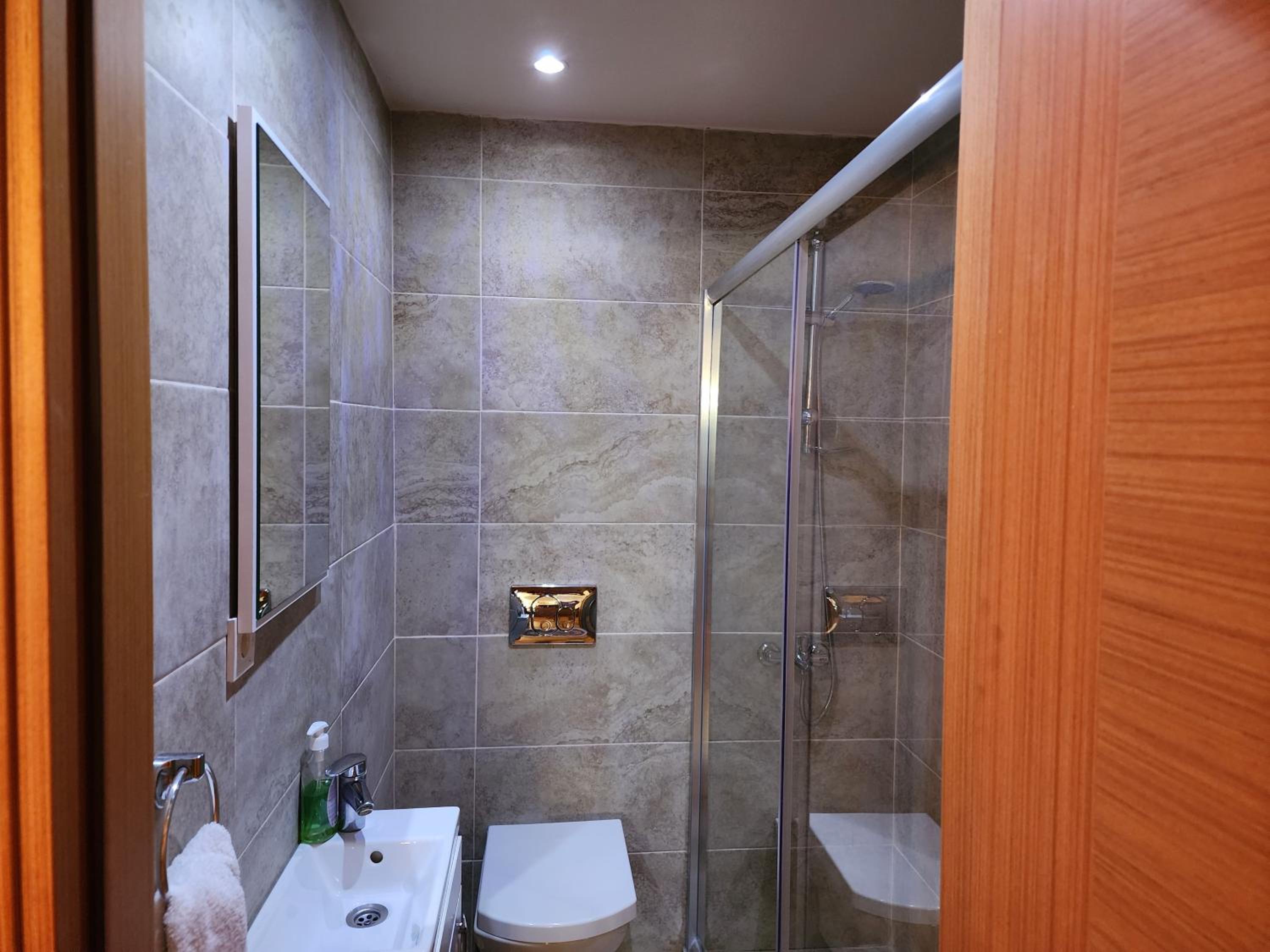 TAKSiM PERFECT RESiDENCE, 3 BEDROOMS, 140 M2, POOL GYM SAUNA ACCESS
