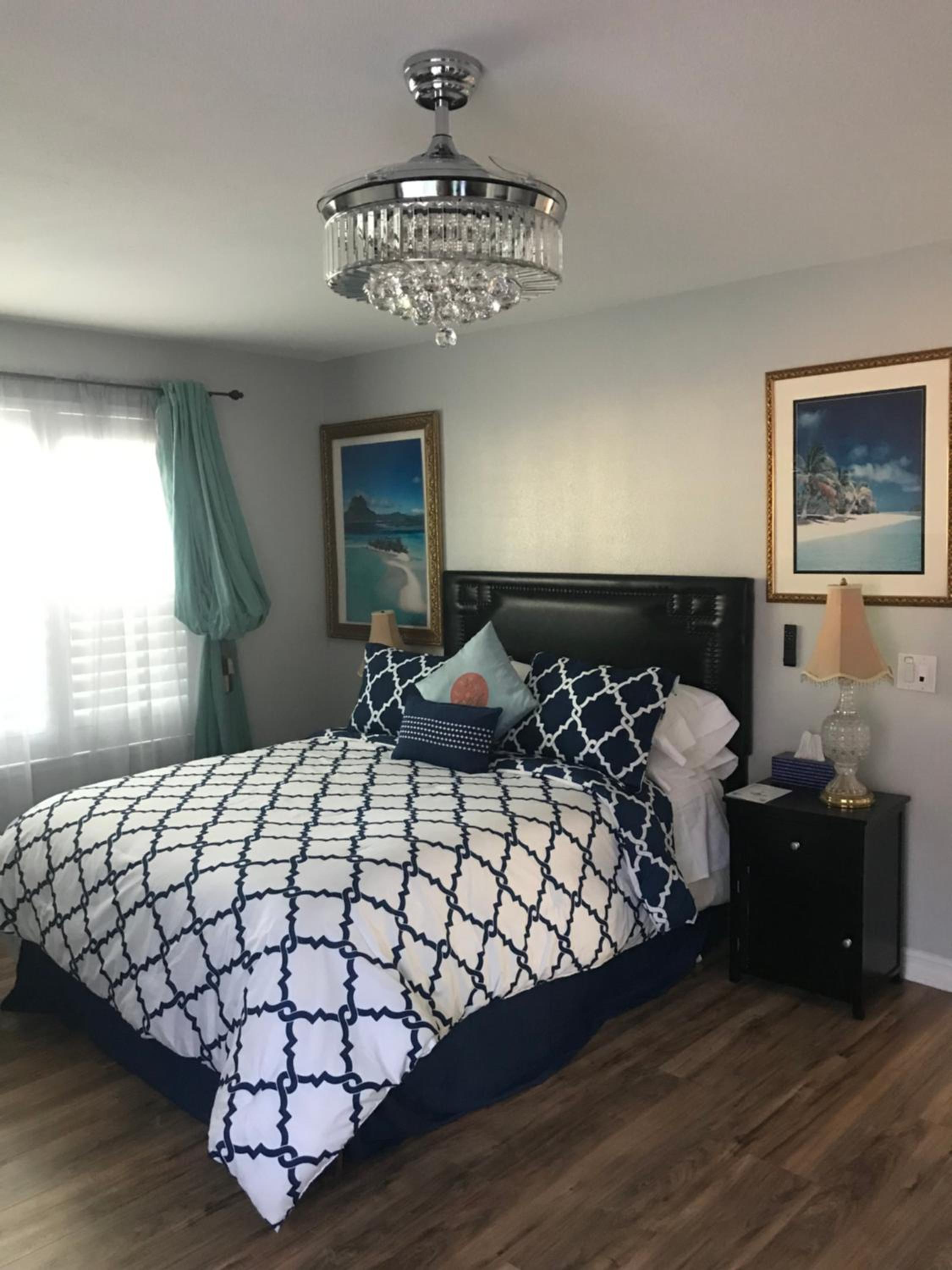 Romantic Coastal Private Room