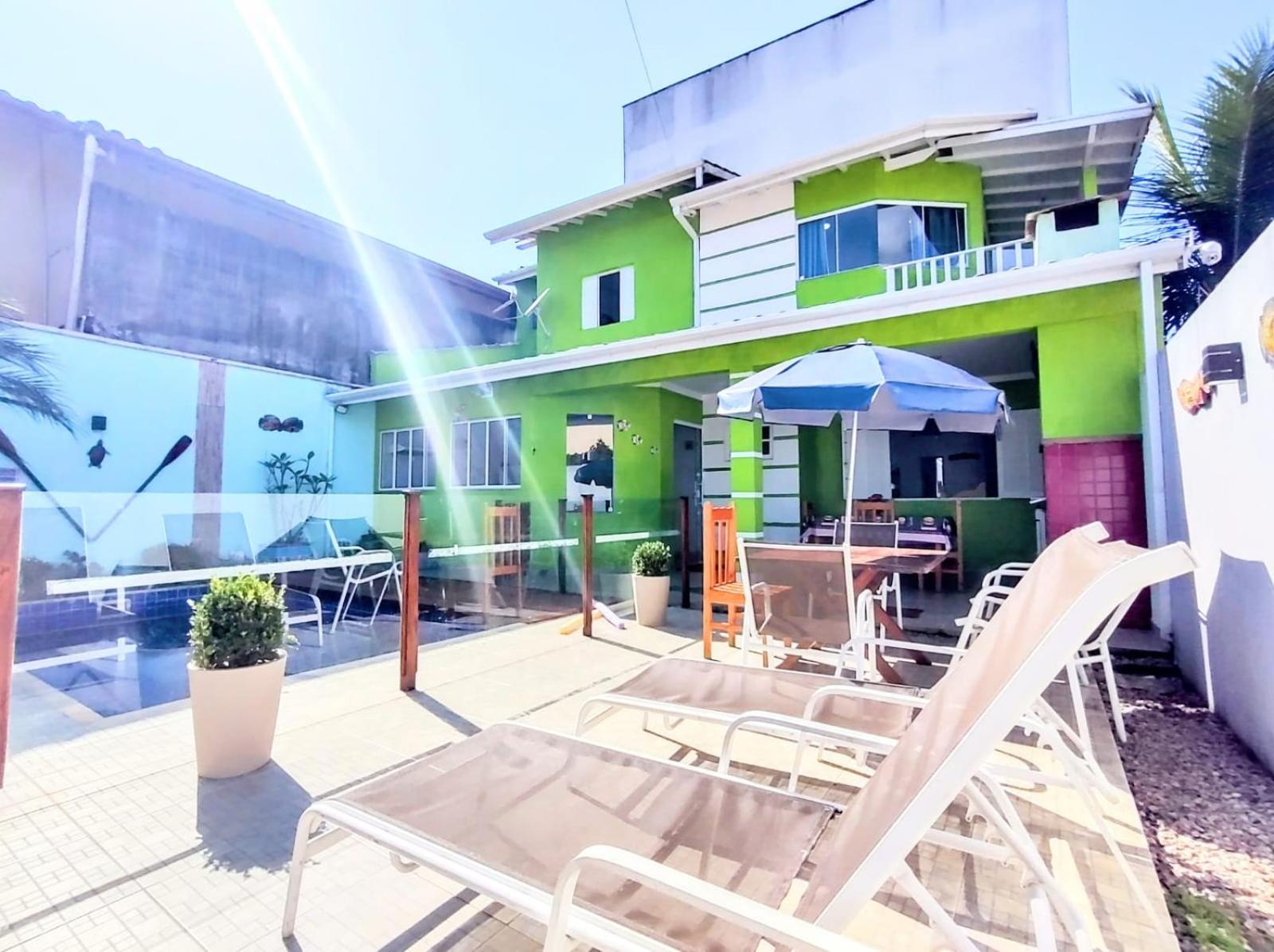 casa com piscina