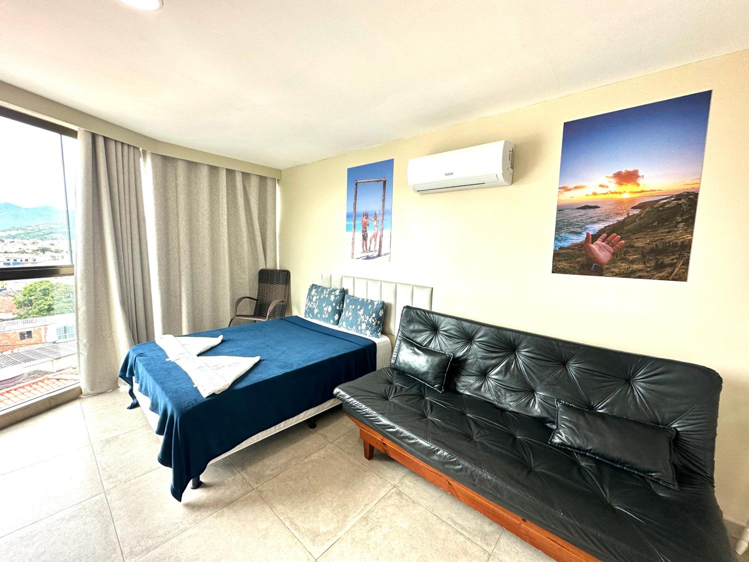Apartamento com 2 quartos até 7 Pessoas- Orla da Praia Grande
