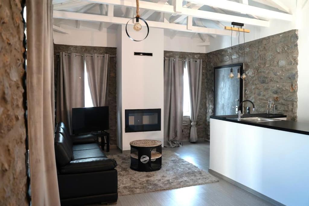 Triantos Guesthome Suite