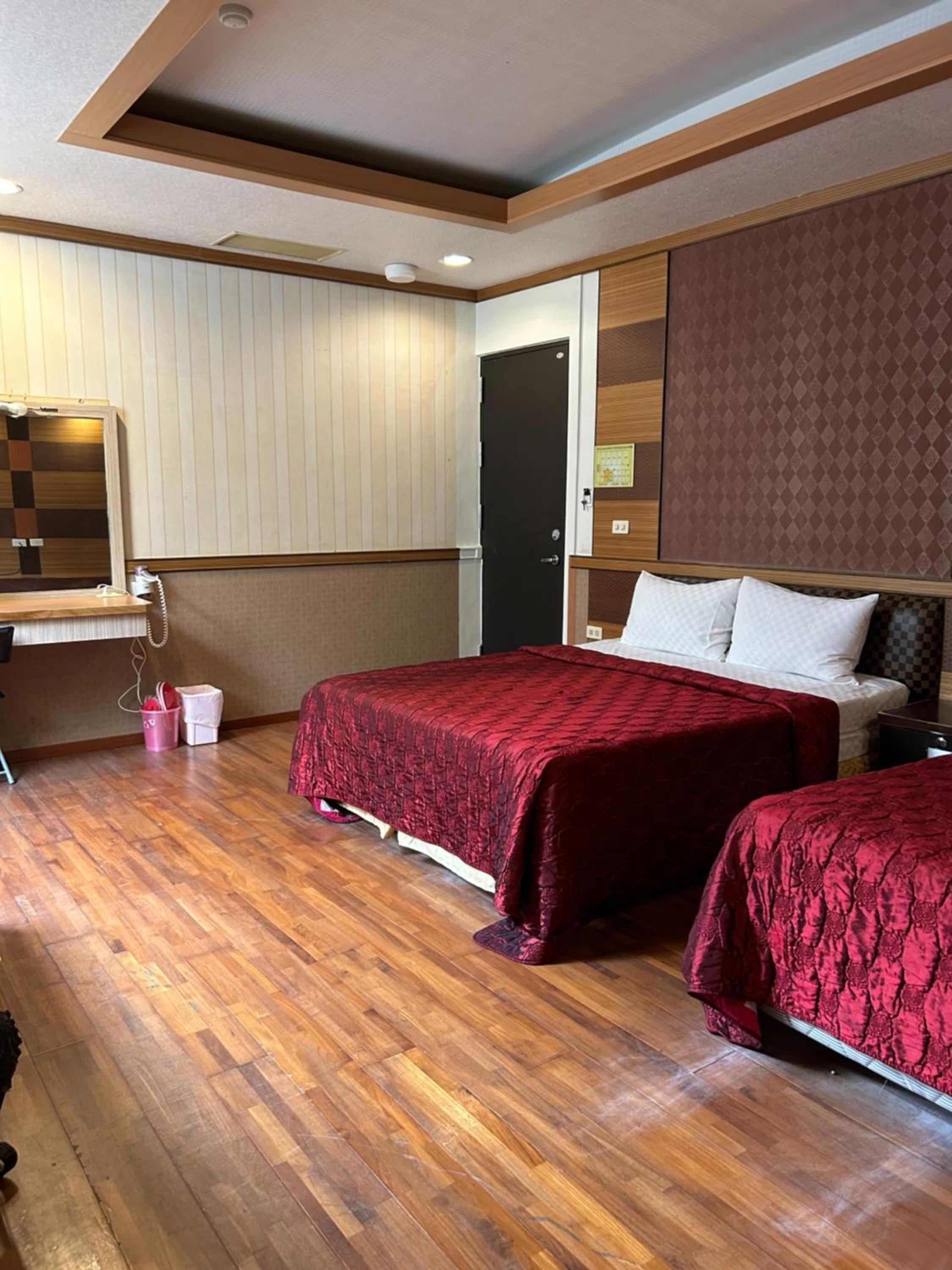 Yosemite Hot Spring Resort view 3