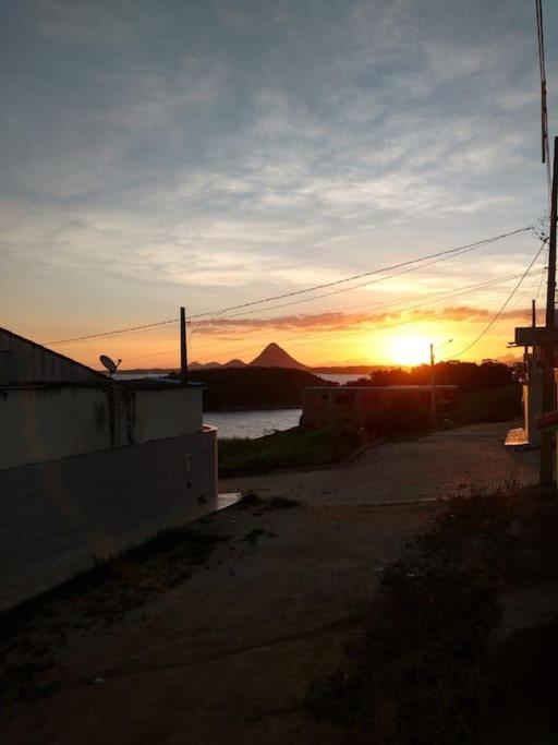 Uma jóia em frente ao mar!