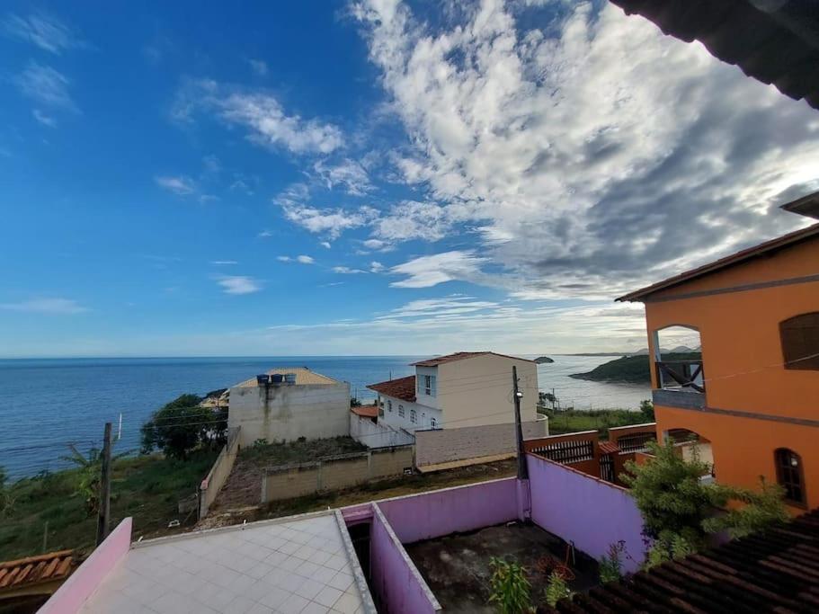 Uma jóia em frente ao mar!