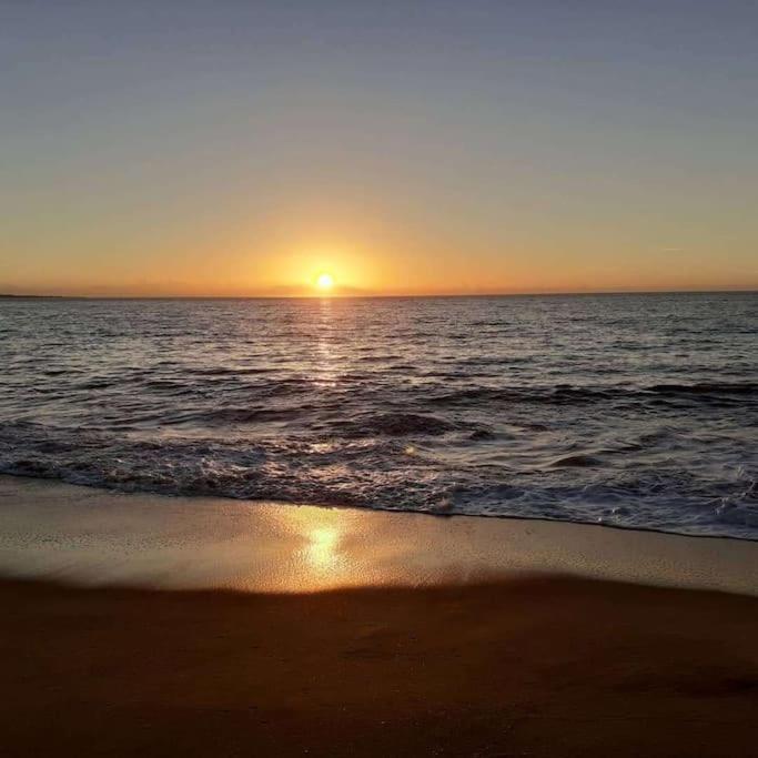 Uma jóia em frente ao mar!