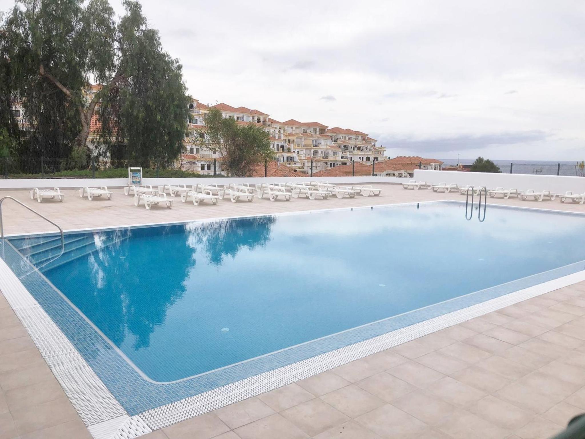 Apartamento Birgitt en Aloha Garden con vista mar y piscina