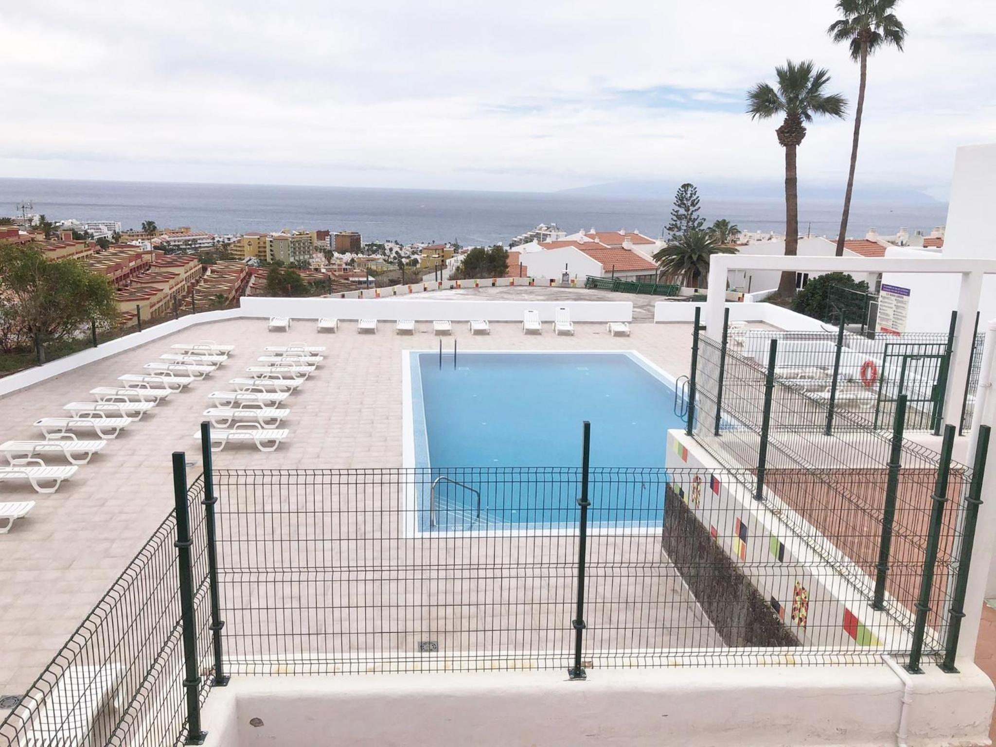 Apartamento Birgitt en Aloha Garden con vista mar y piscina