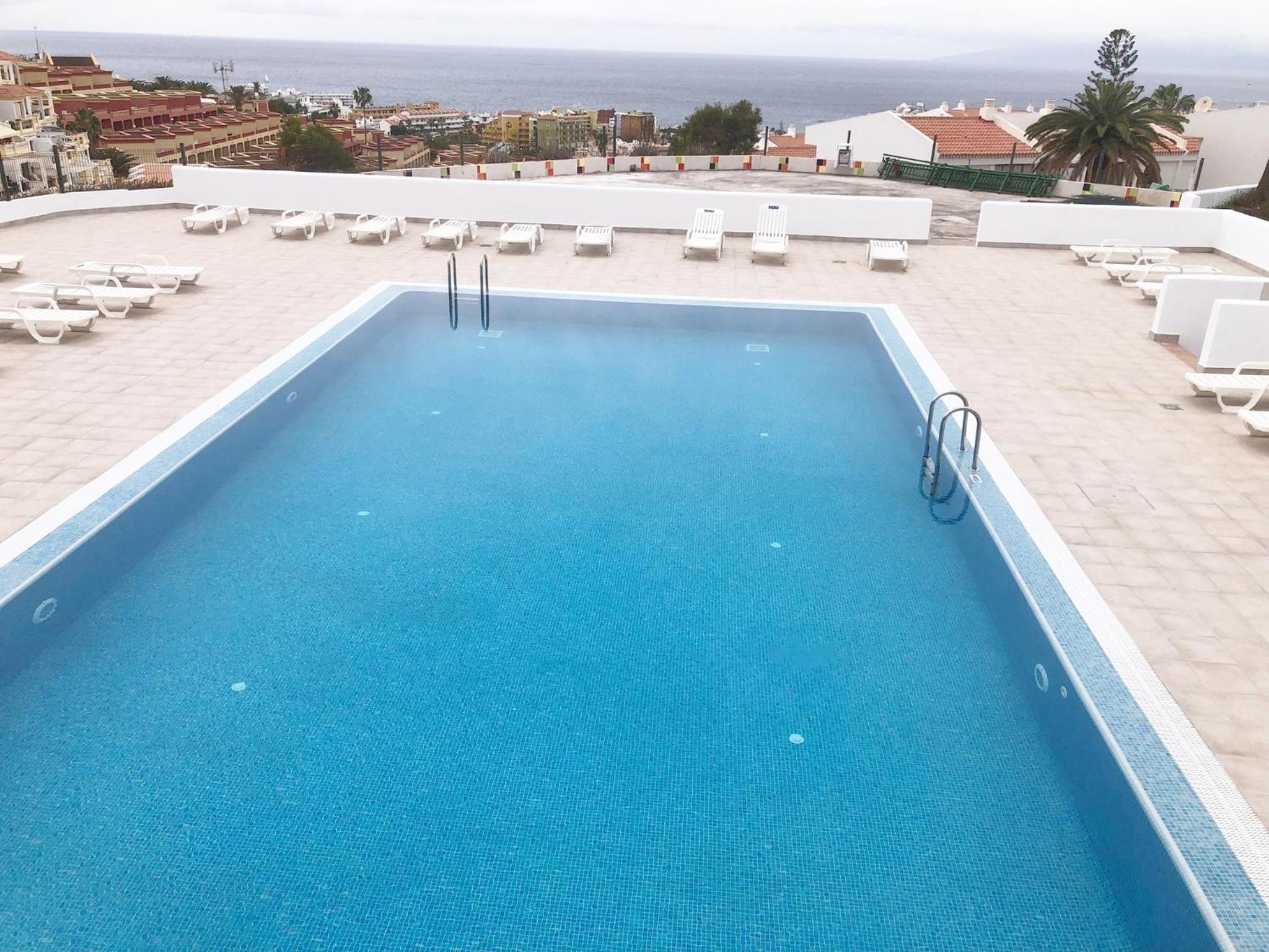 Apartamento Birgitt en Aloha Garden con vista mar y piscina