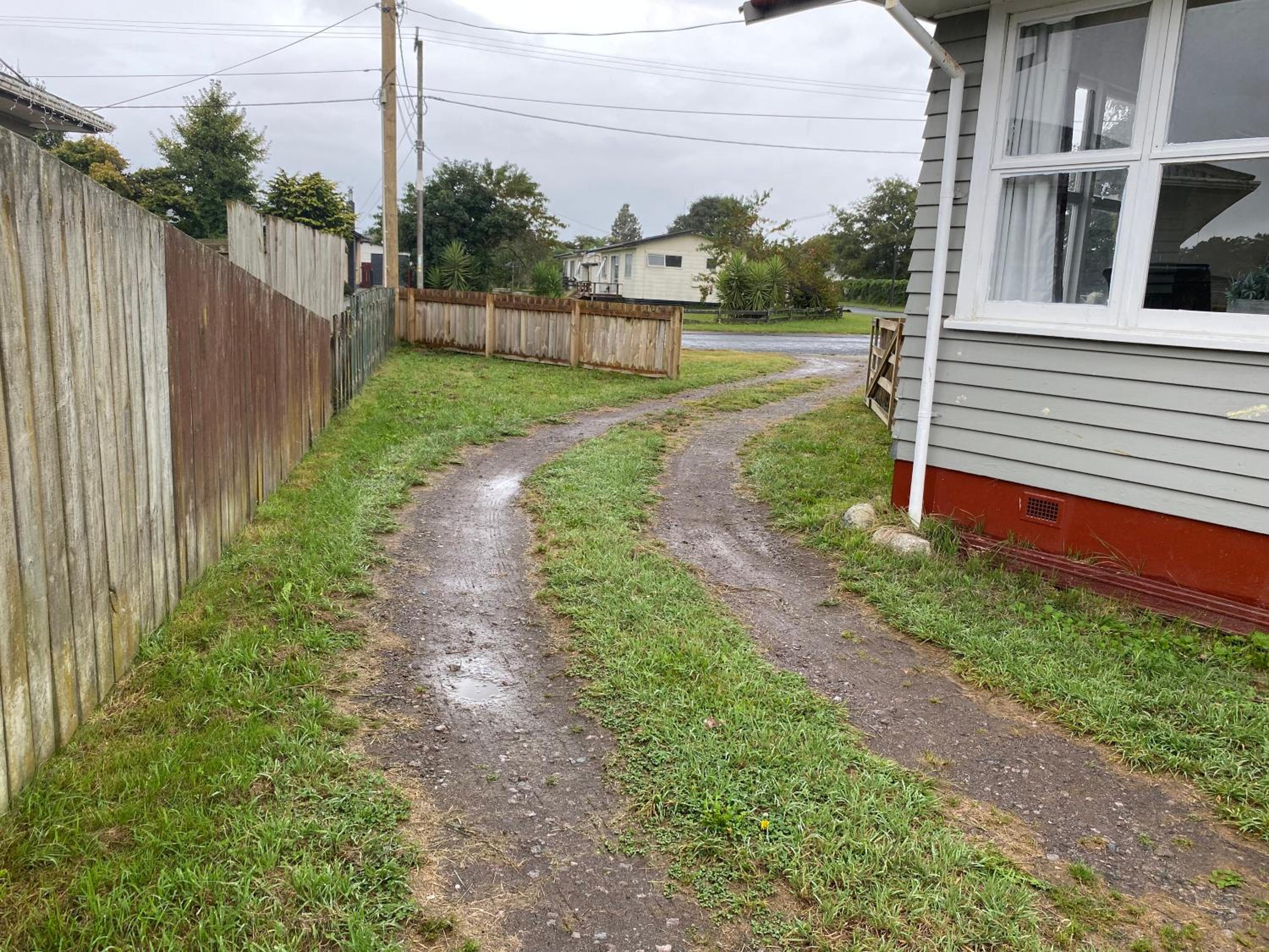Photo 32