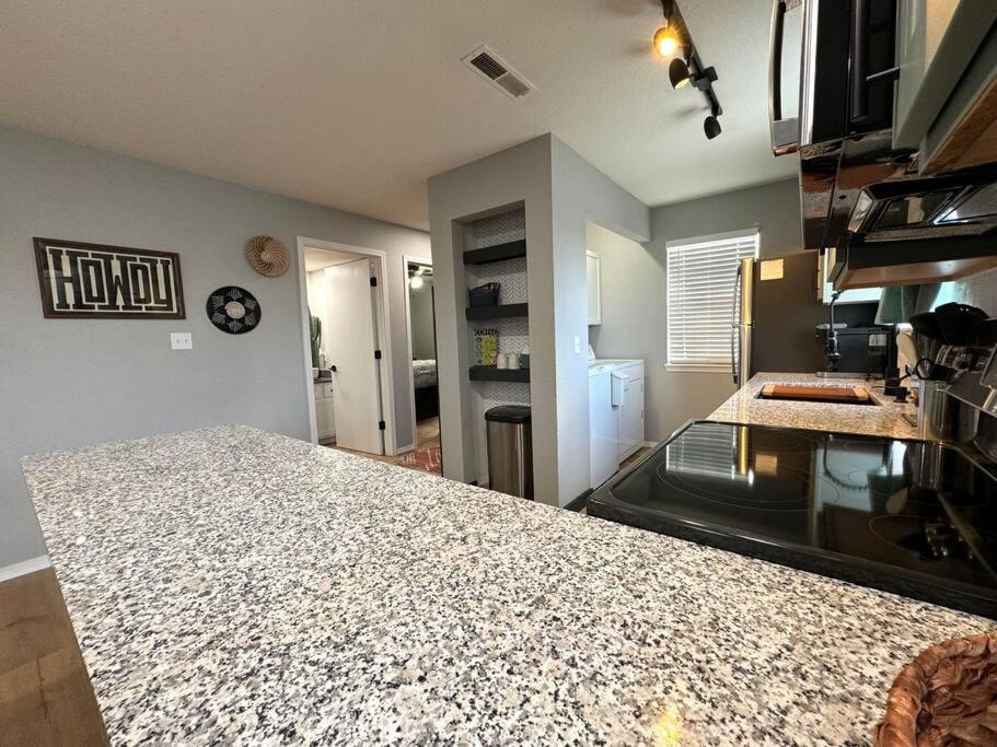 Modern Comfort: Updated Cozy Condo in Indian Point - Property Image 53