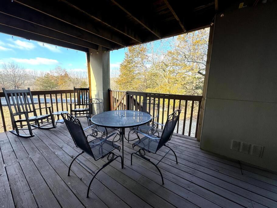 Modern Comfort: Updated Cozy Condo in Indian Point - Property Image 27