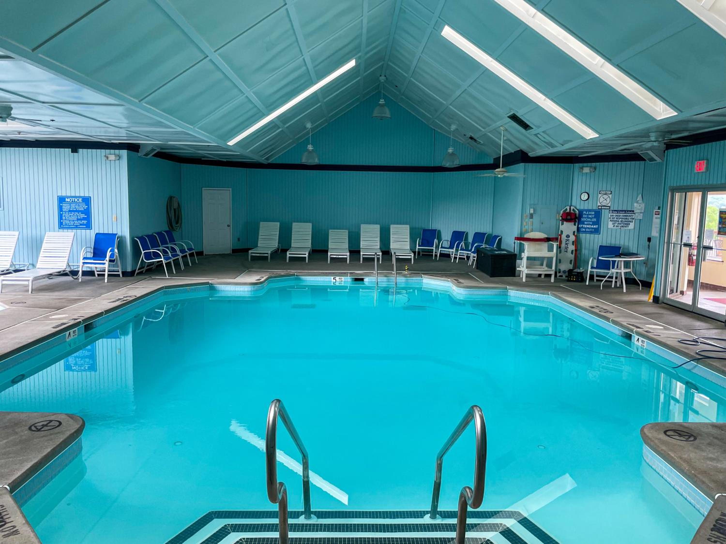 Van Gogh themed home-All Community Amenities Included! - Property Image 17