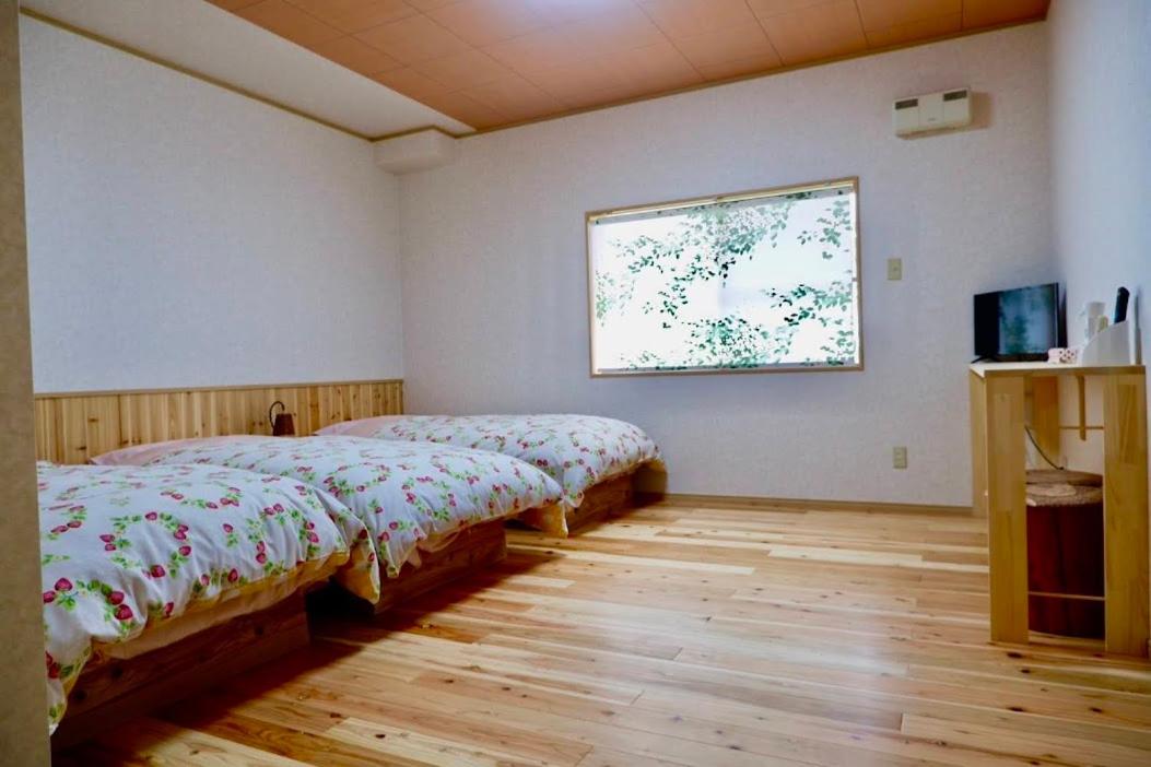 Yakushima Pension Ichigoichie view 2