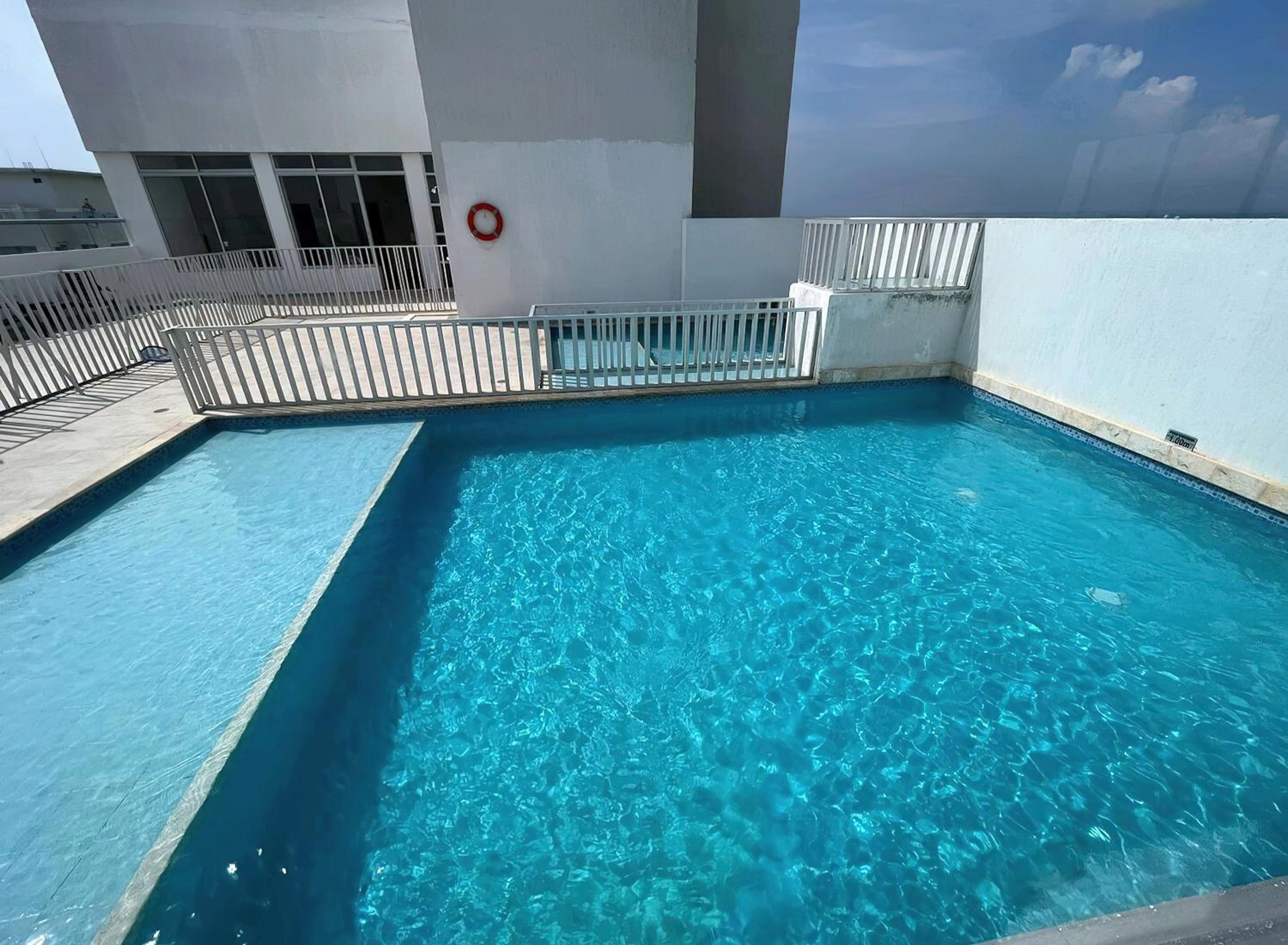 Nice Apartment close to Historic City and beach