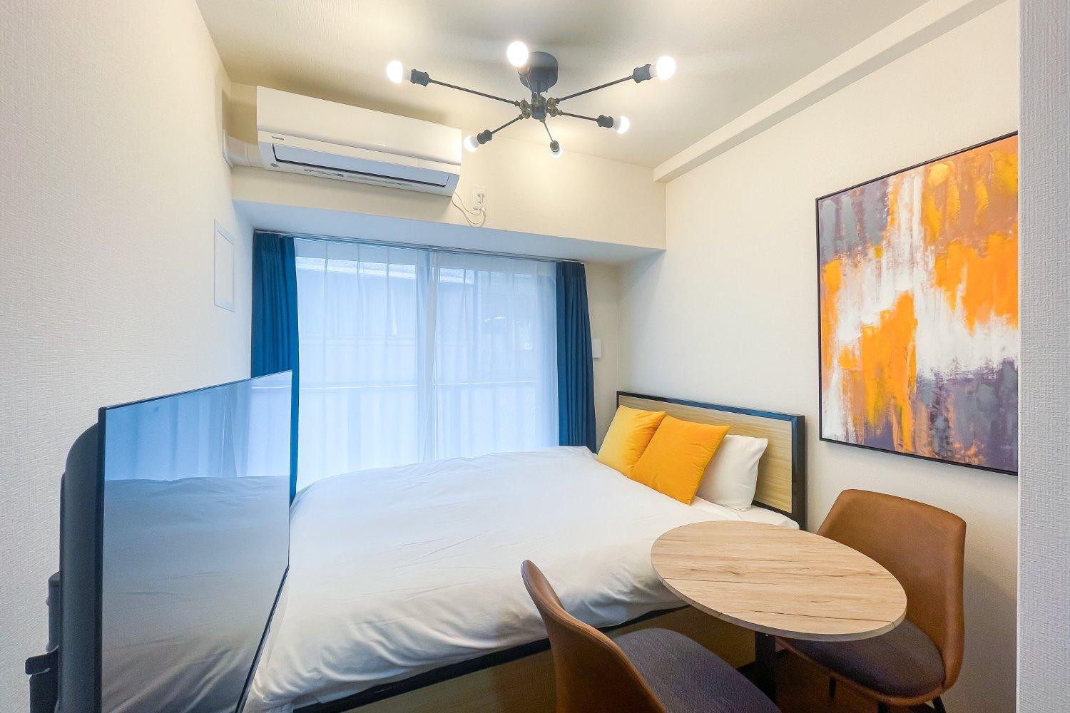 hotel room