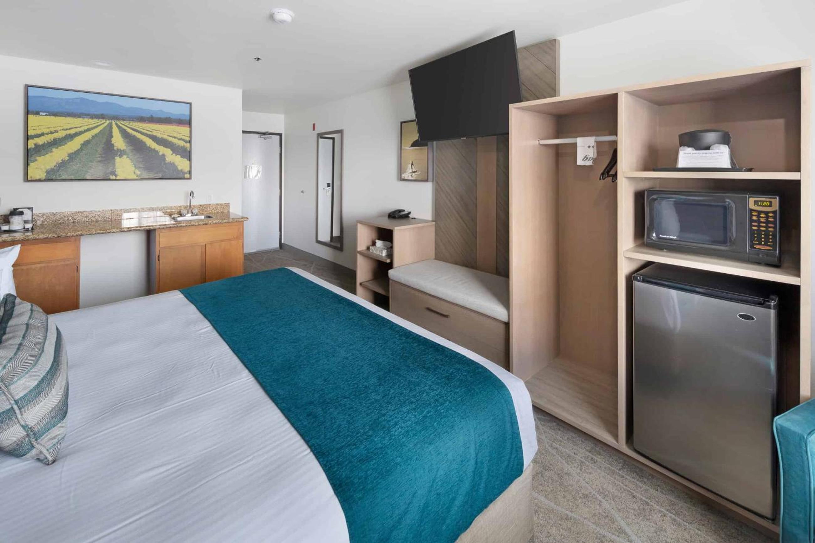 The Marina Inn