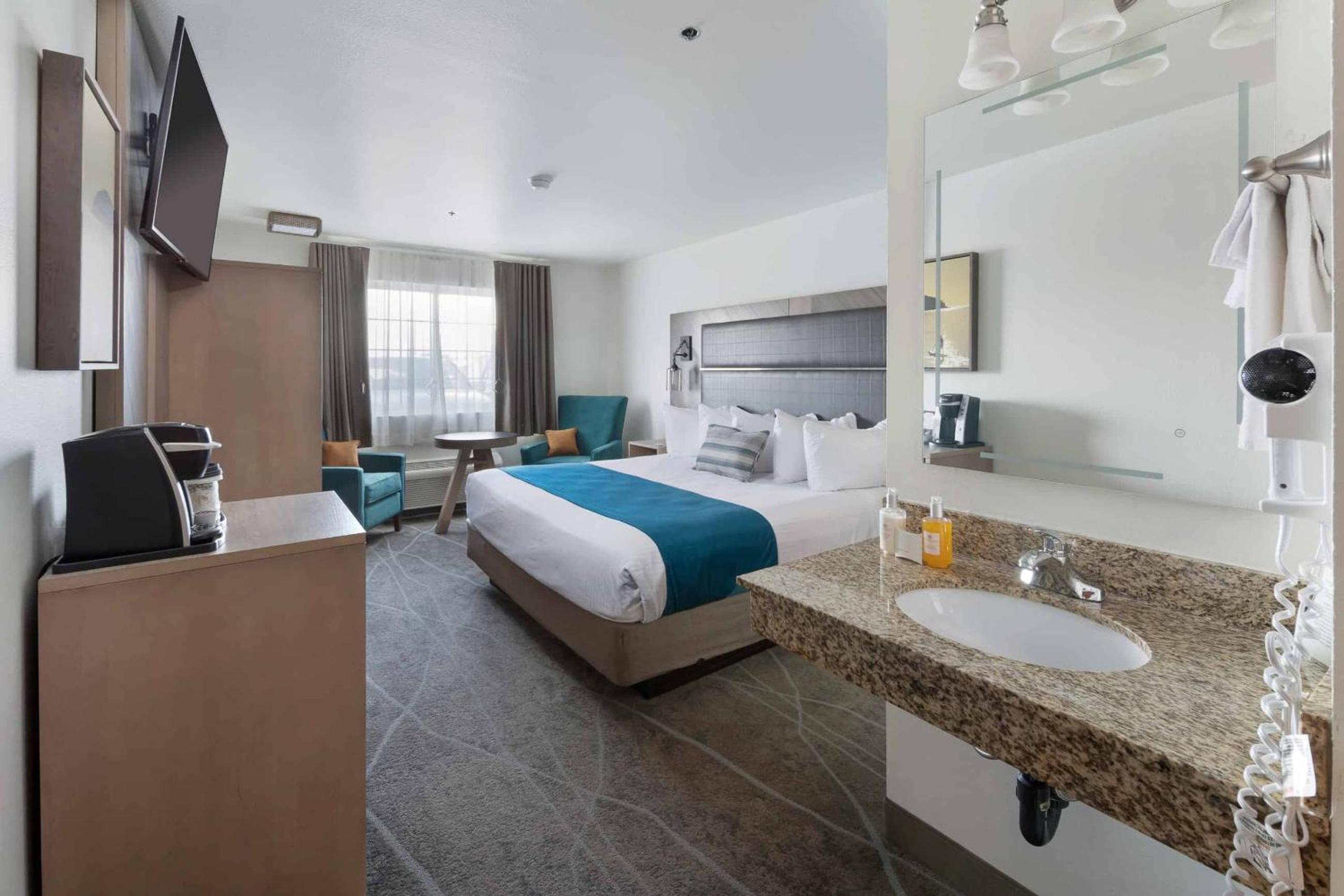 The Marina Inn