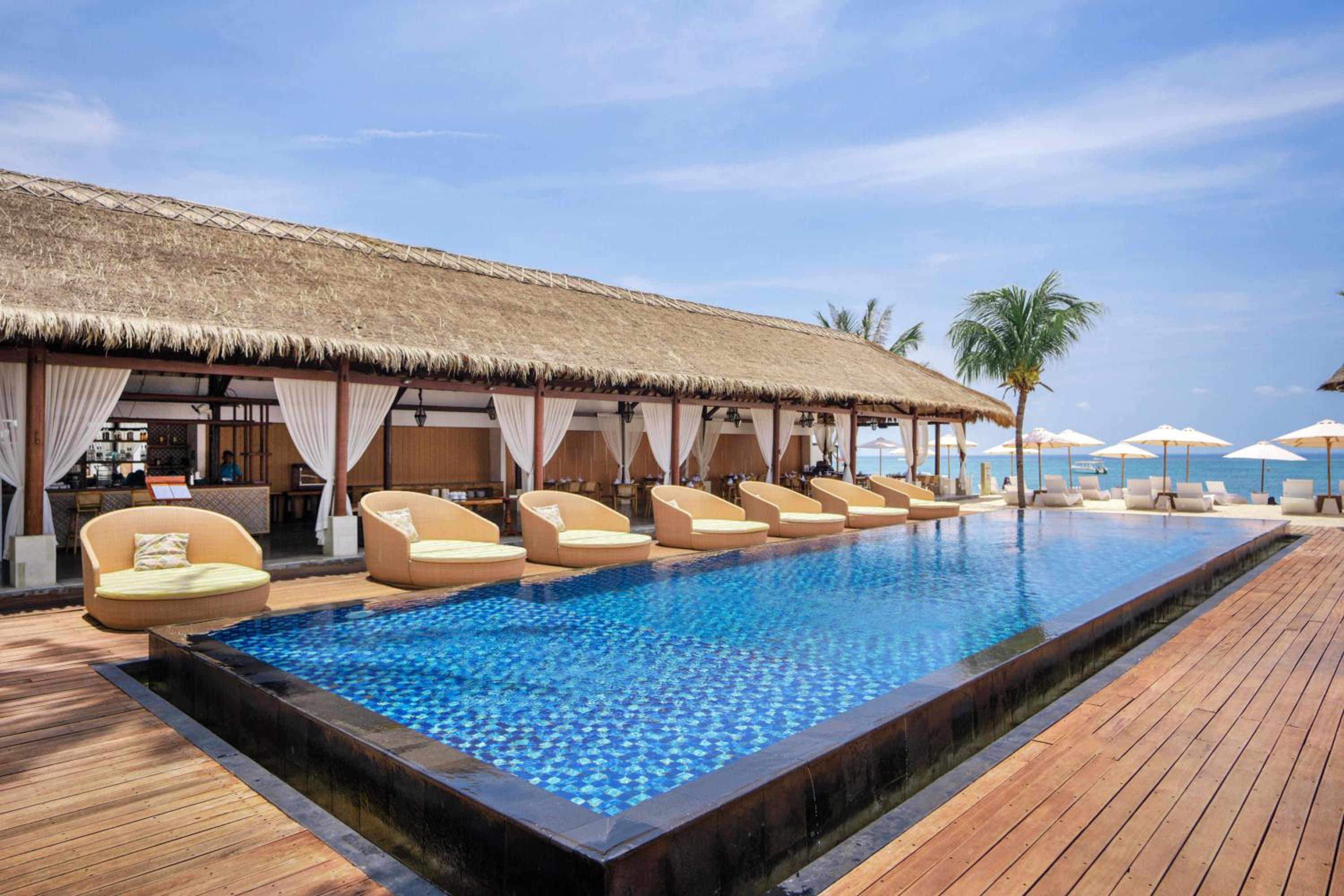Lembongan Beach Club & Resort