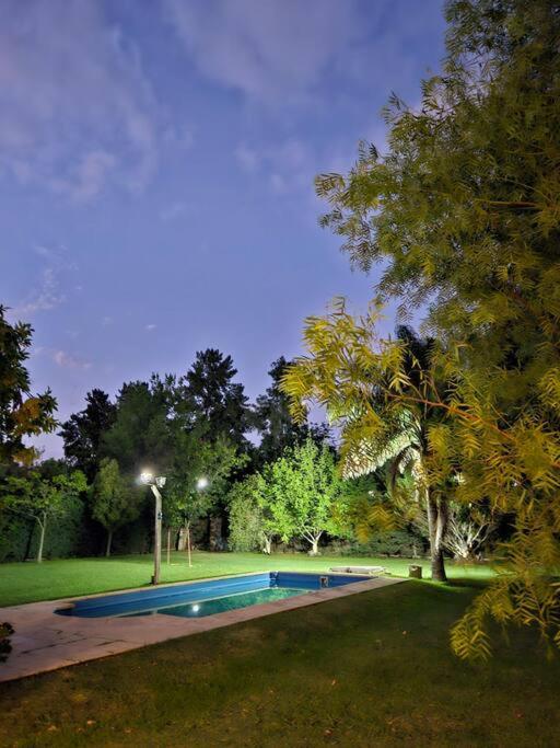 Casa Quinta 2000 M² en centro de Francisco Álvarez