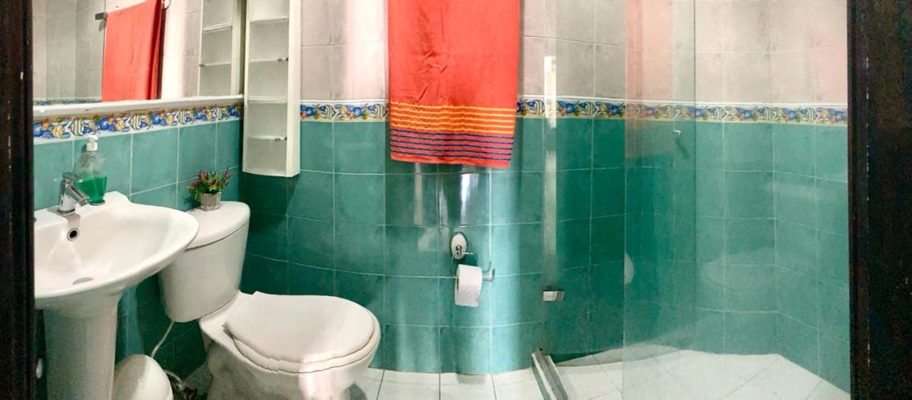 Apartamento 1804 Cartagena Bocagrande hermosa vista a 1 cuadra de la playa