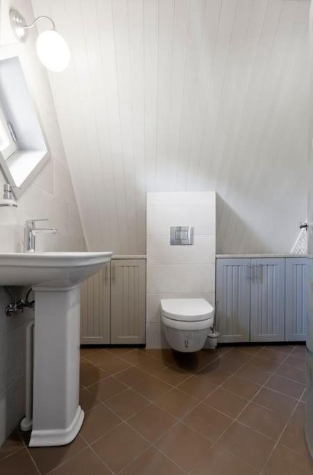 Ösel Apartment - great for couples, friends and families view 3