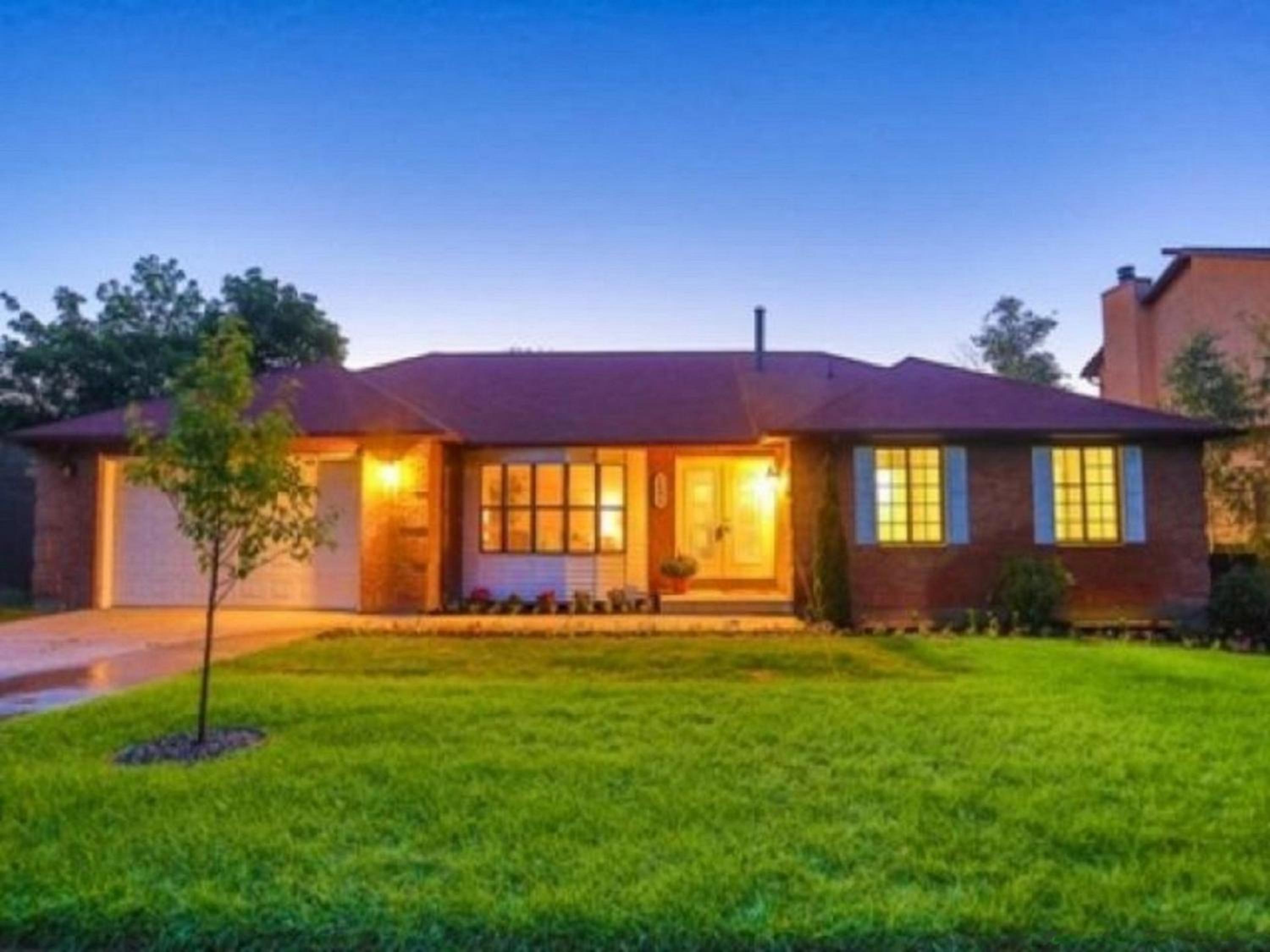 Hotel 7-bedroom Luxury Ski Home By The Mountains