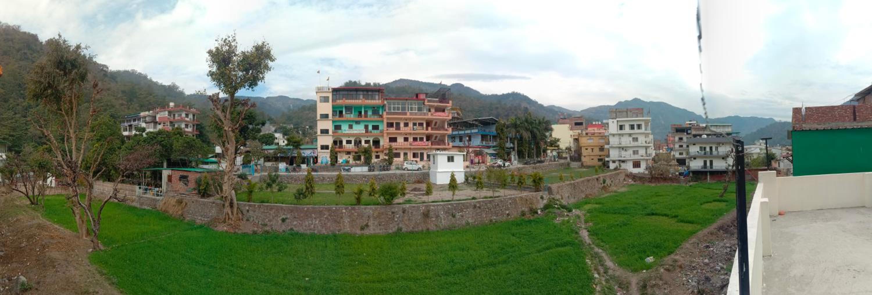 Deepak Homestay