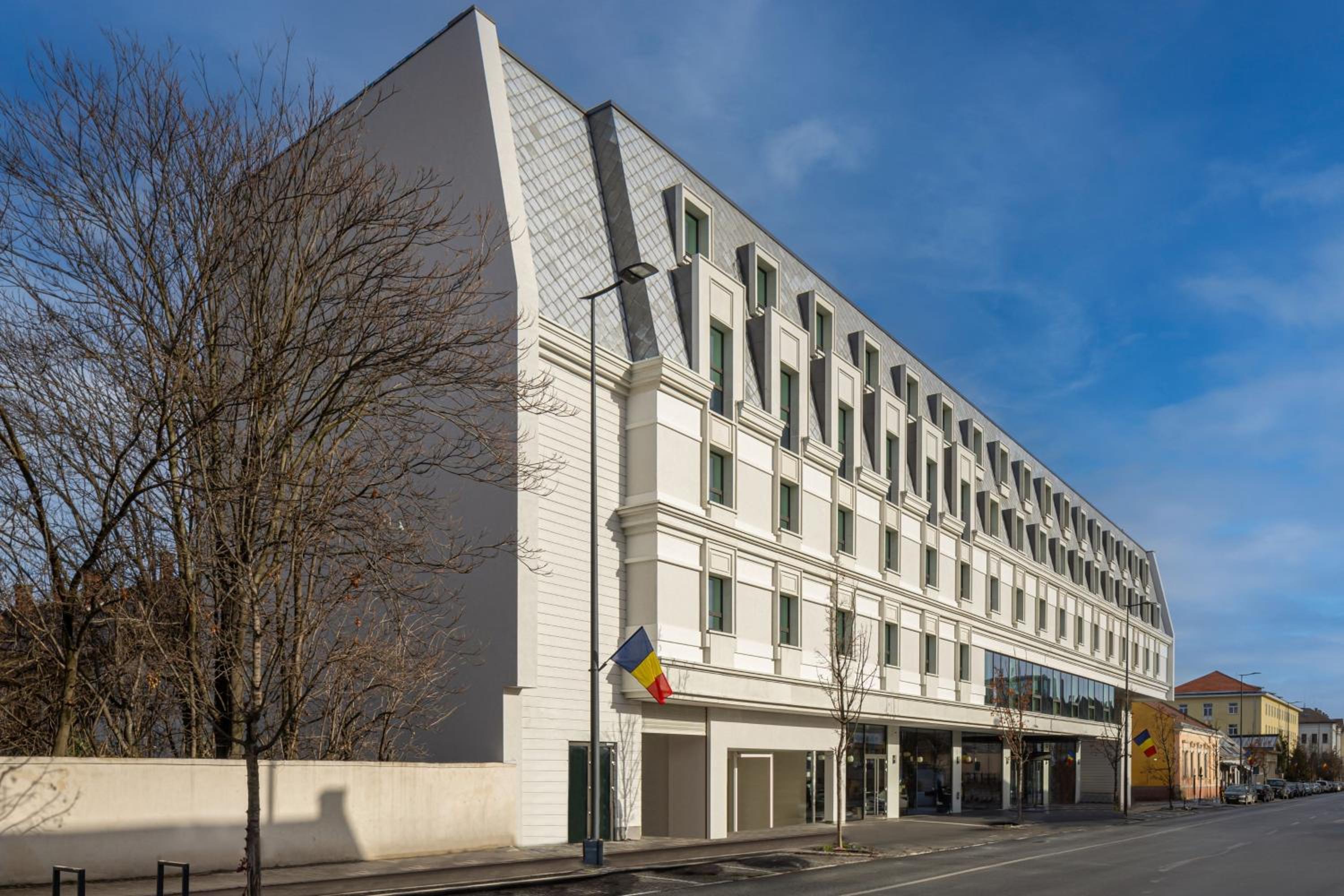 Hotel Courtyard by Marriott Cluj - Napoca Downtown - Image 1