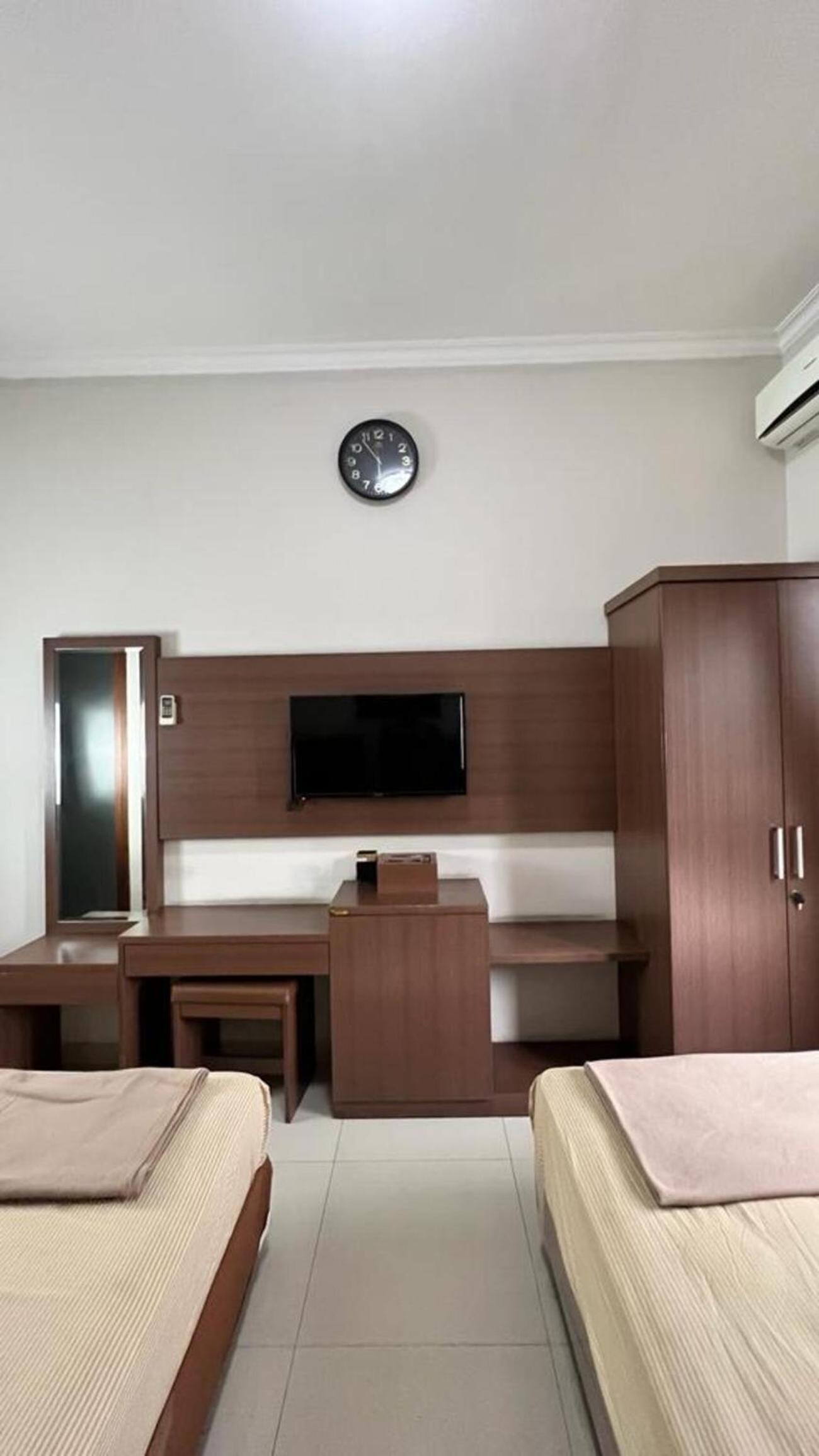 Hens Guesthouse Syariah view 5