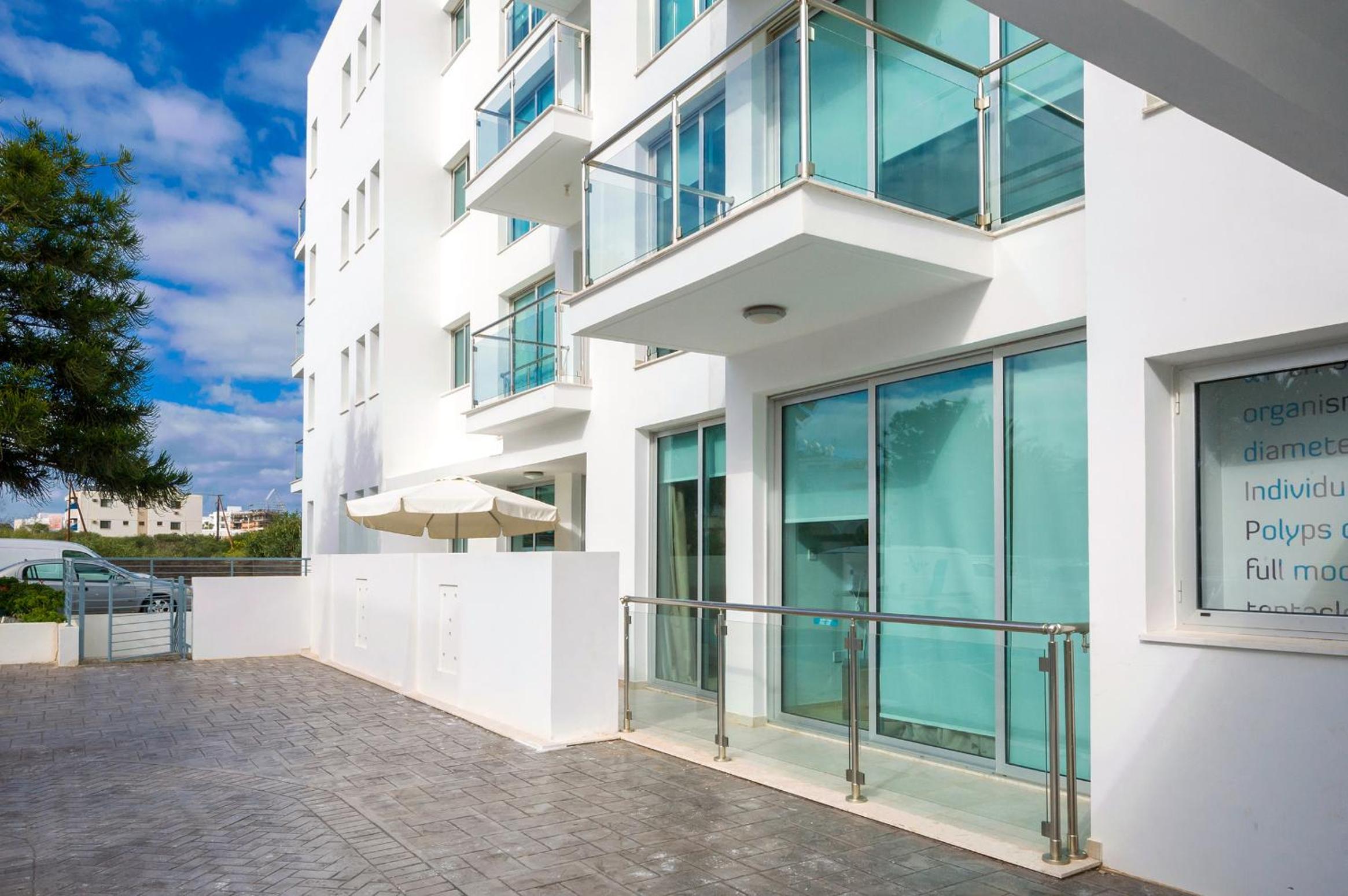 Calypso - Coralli Beachfront Apartment