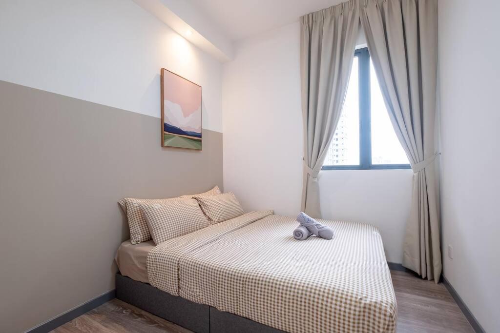 Cozy Home@United Point 3BR7Pax Pool Above Mall Gym