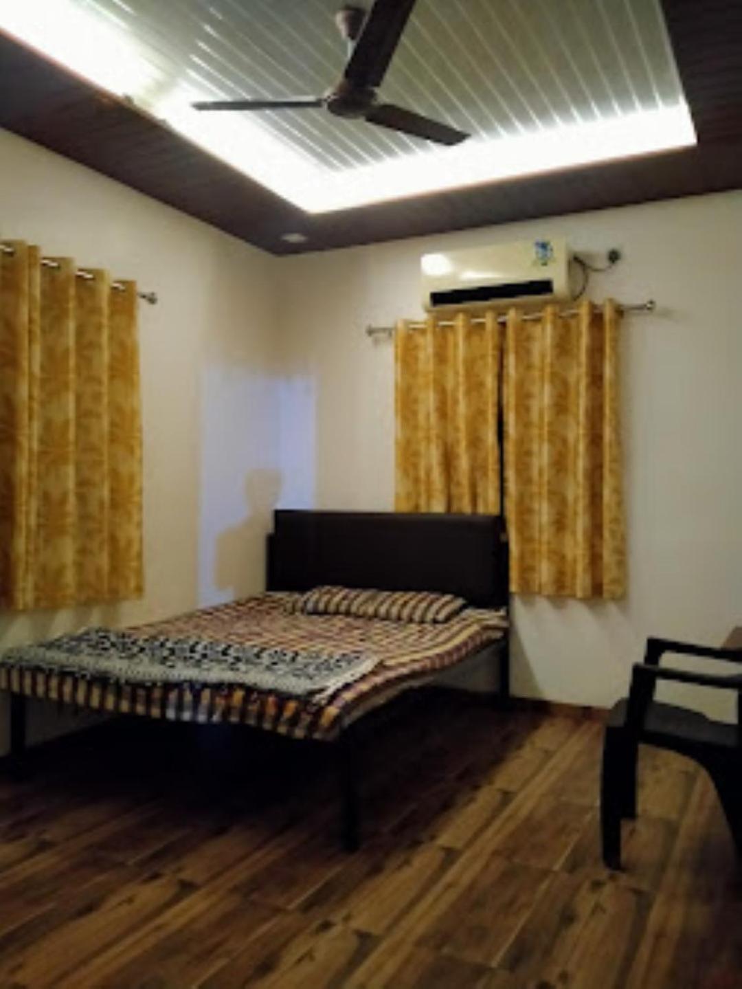 HOTEL RANVARA RESORTS , Vadgaon view 3