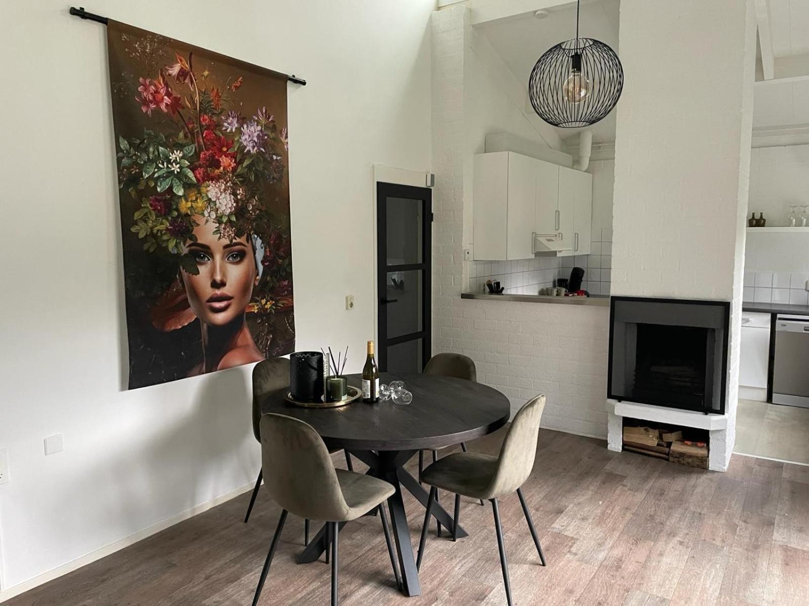 "Huisje 33" Sfeervolle 4 persoons vakantie woning nabij de bossen in Voorthuizen view 3