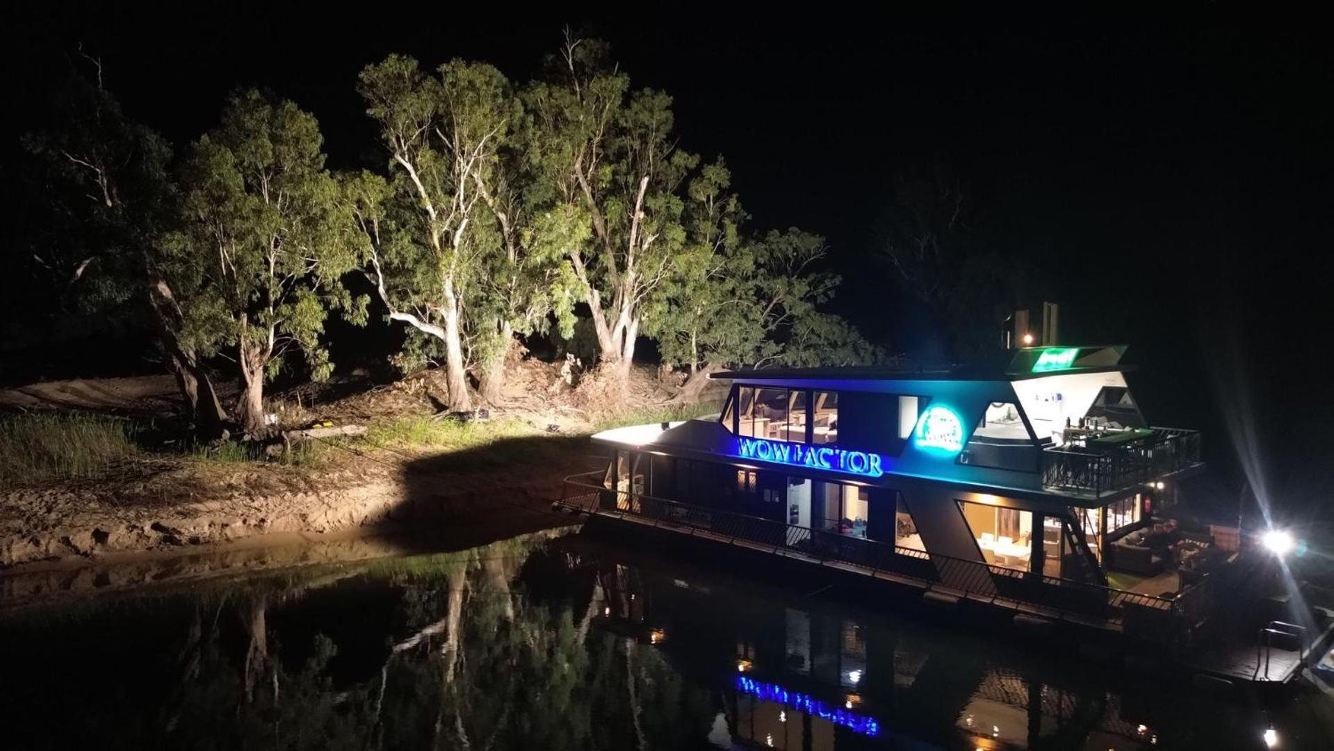Wow Houseboats Pty Ltd