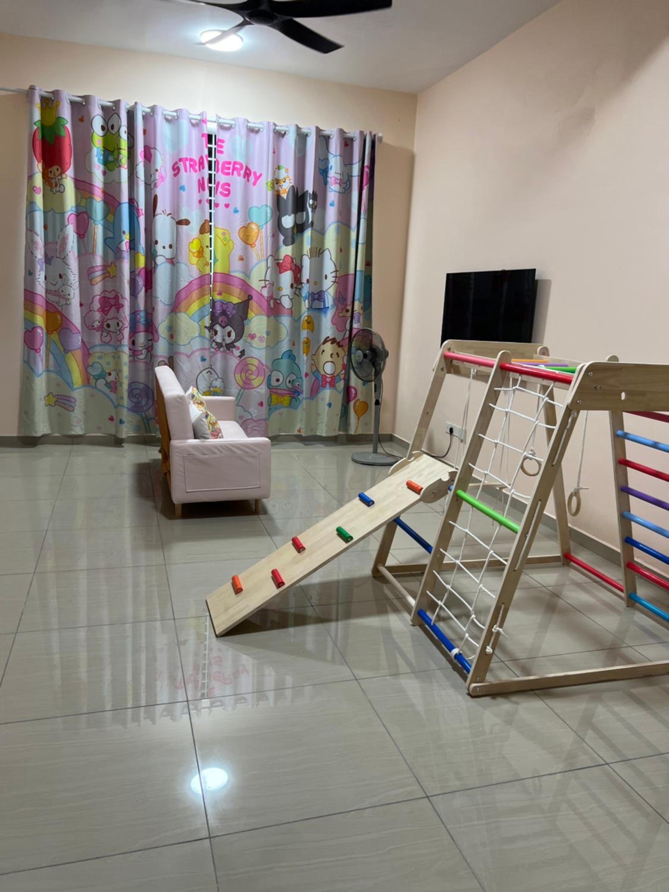 Sanrio House- Taman Bestari Indah Room only photo 3