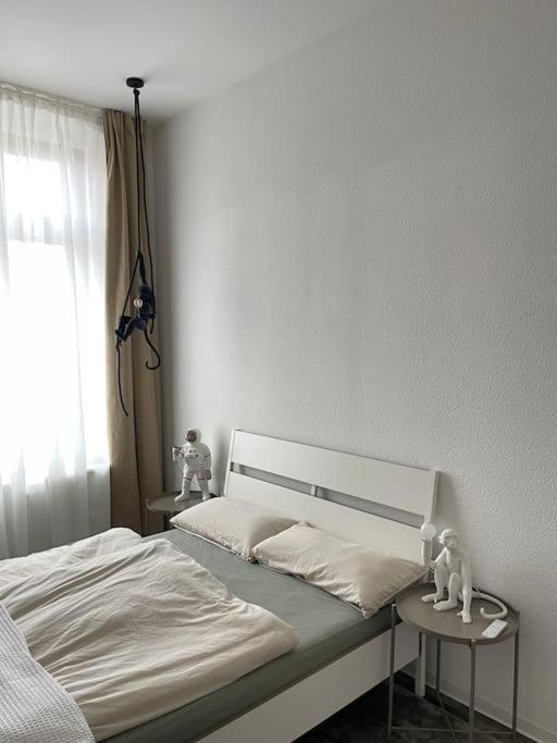 Moderne und stilvolle Wohnung direkt am Teich