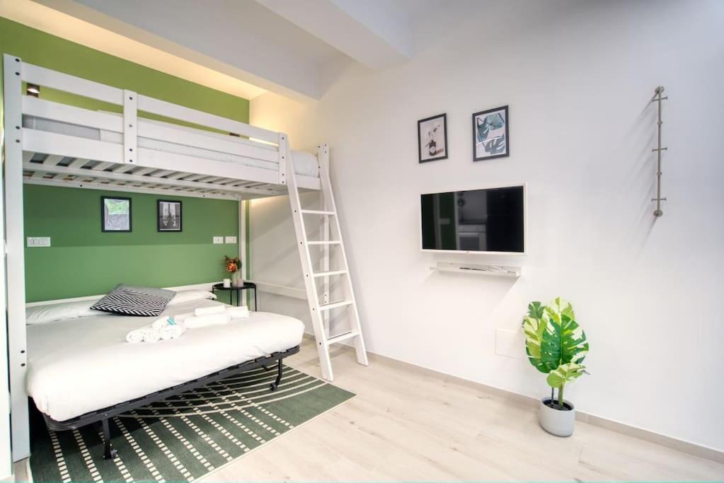 Apartment Suzzani 273 - Interno C1