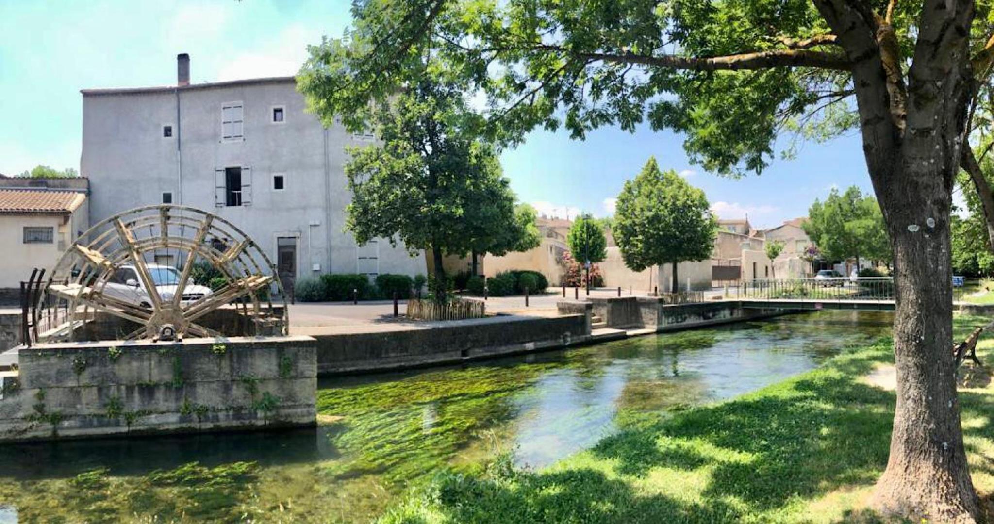 Quai du Félibre