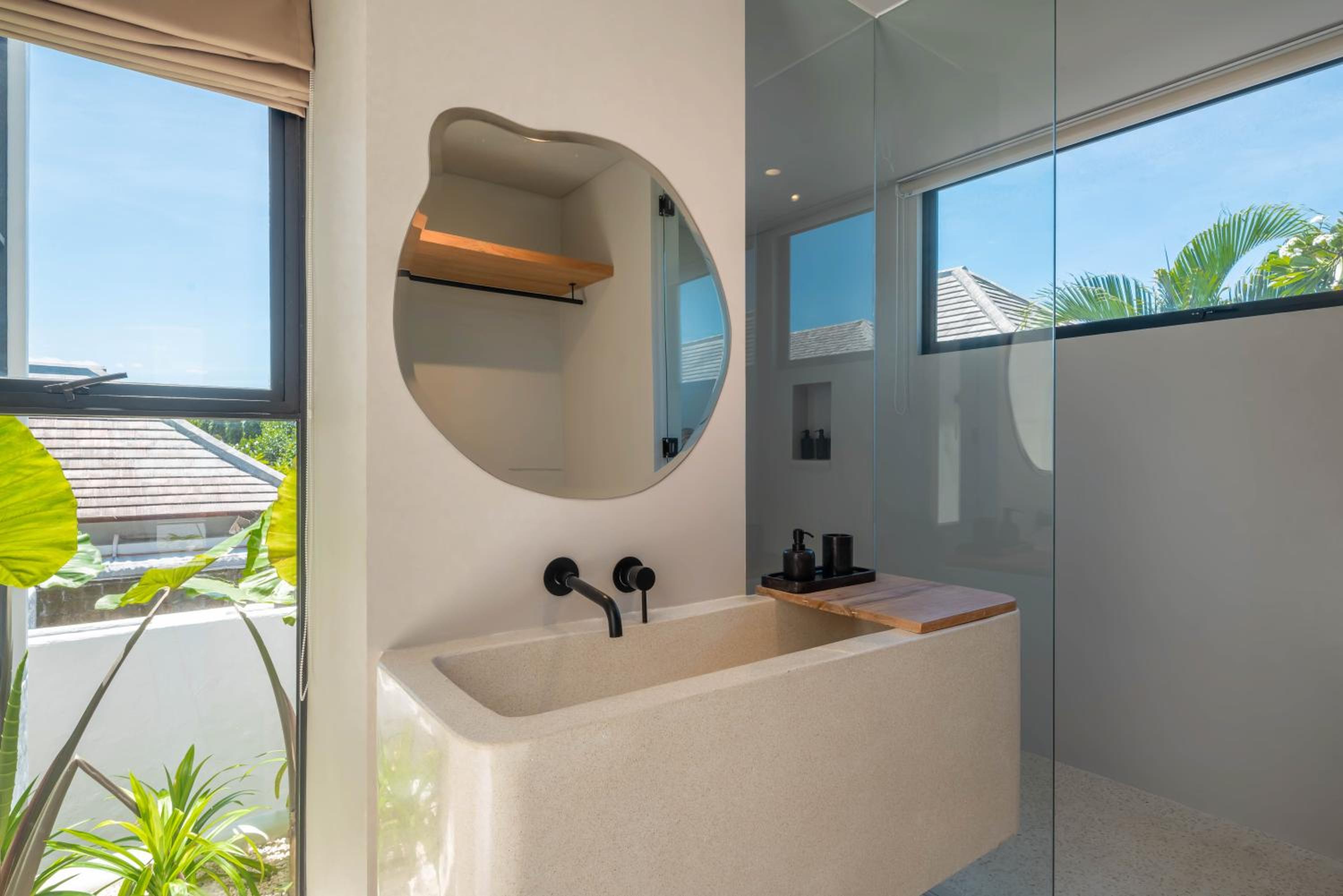Berawa Breeze - Chic 4BR Beachside Oasis with Sauna view 5